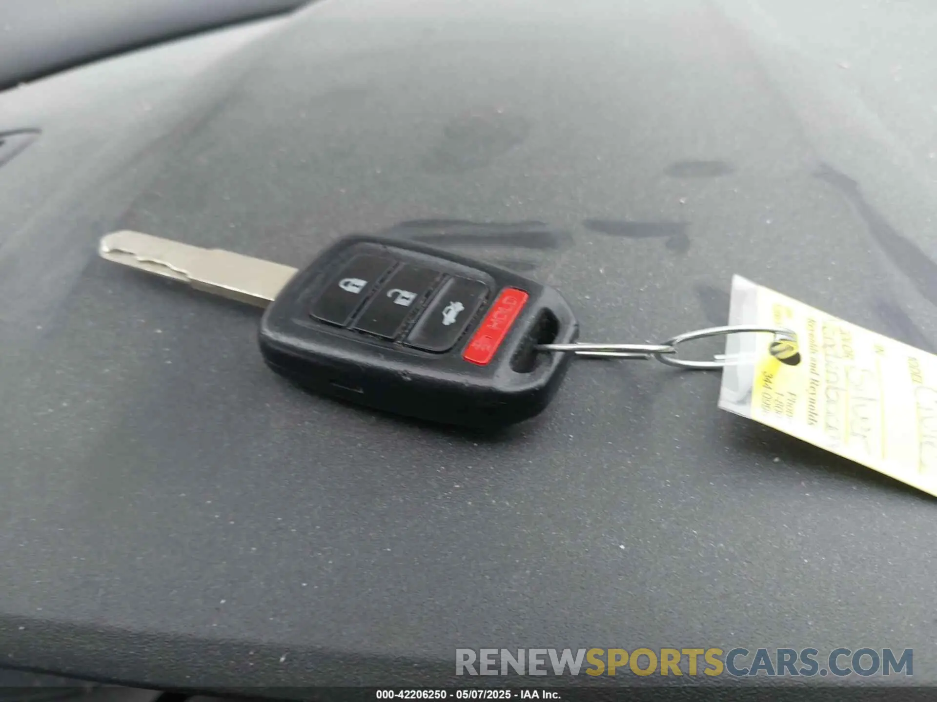 11 Photograph of a damaged car 2HGFC2F64LH516064 HONDA CIVIC 2020
