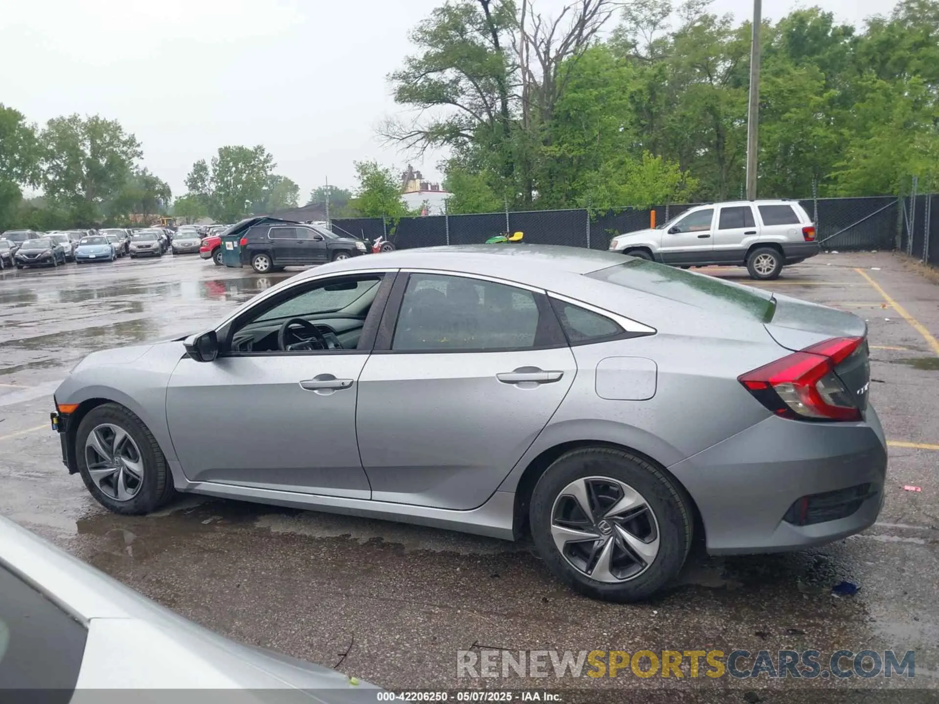 15 Photograph of a damaged car 2HGFC2F64LH516064 HONDA CIVIC 2020