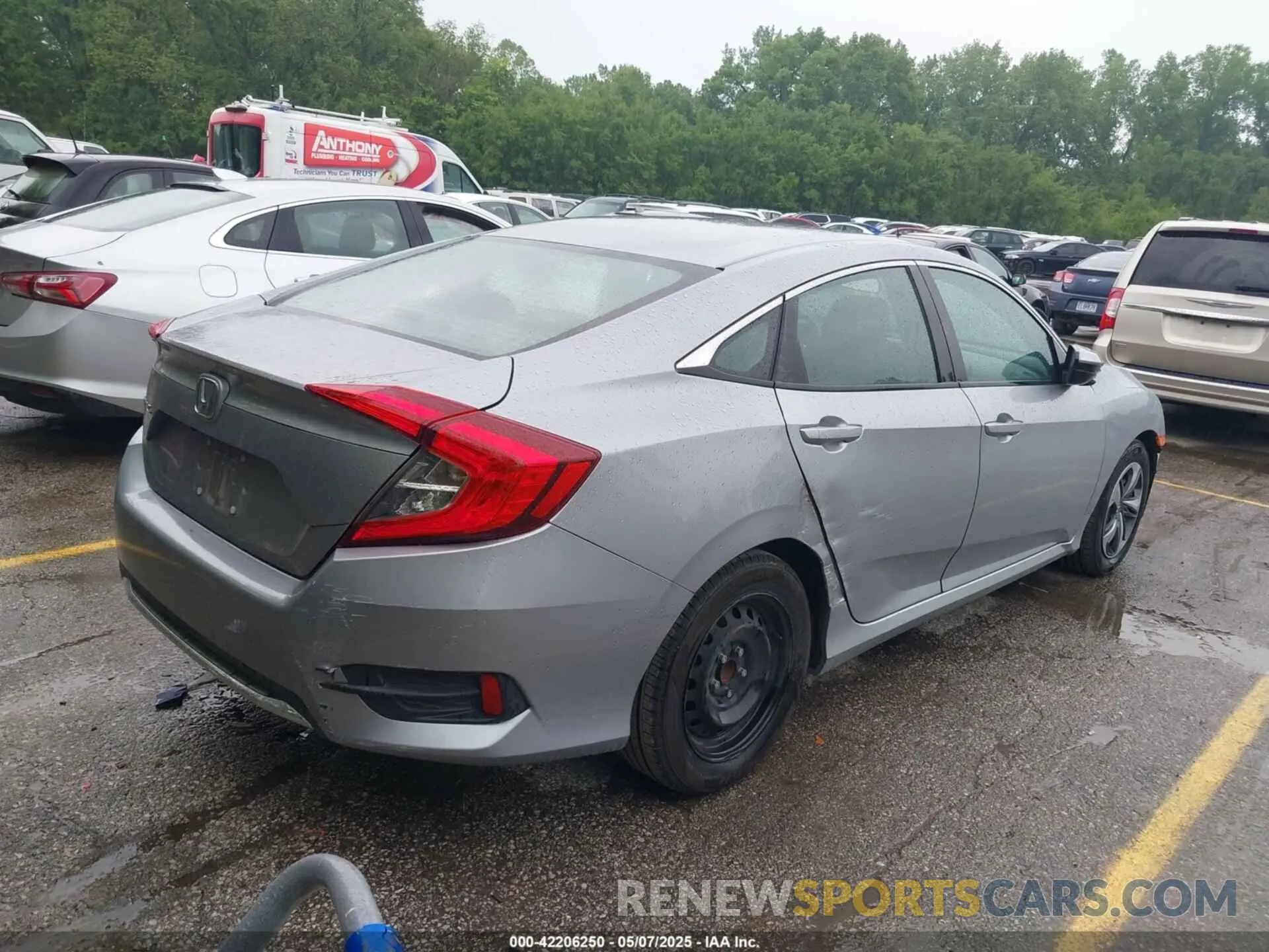 4 Photograph of a damaged car 2HGFC2F64LH516064 HONDA CIVIC 2020