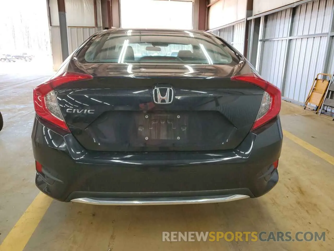 6 Photograph of a damaged car 2HGFC2F64LH551171 HONDA CIVIC 2020