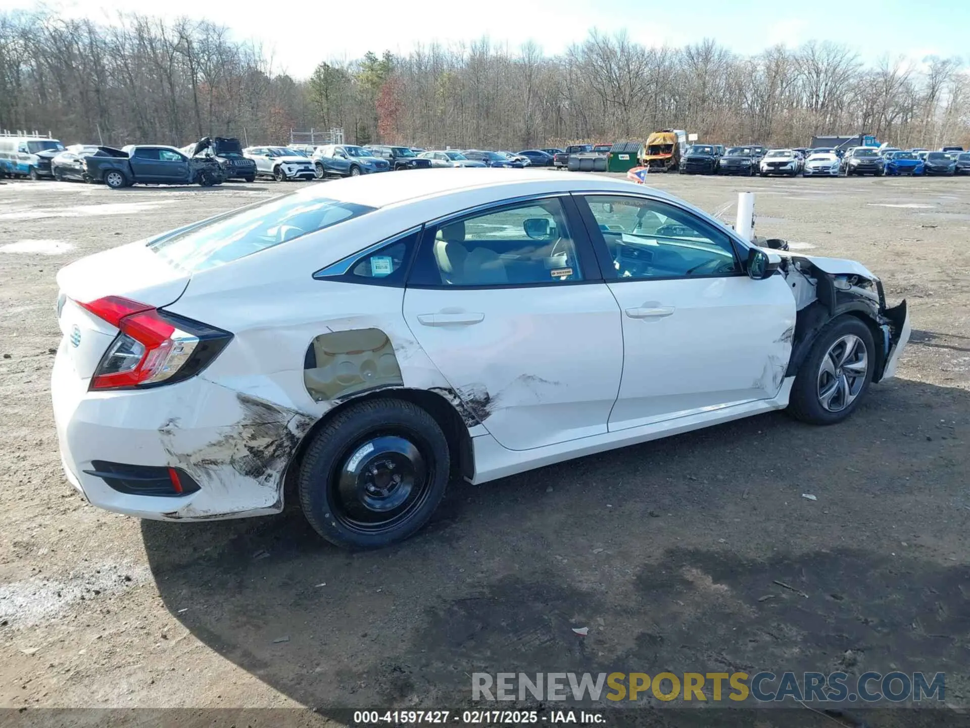 18 Photograph of a damaged car 2HGFC2F64LH568374 HONDA CIVIC 2020