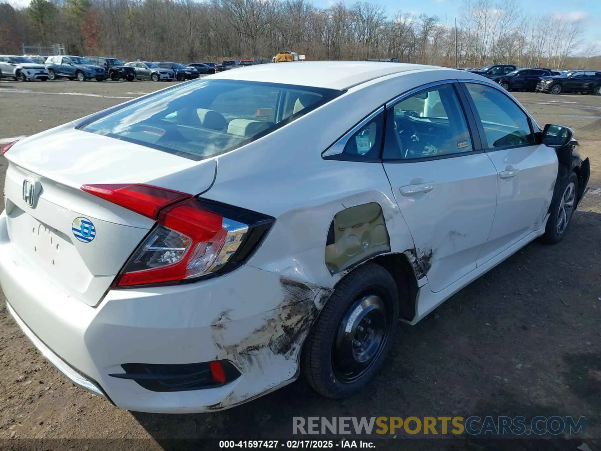 19 Photograph of a damaged car 2HGFC2F64LH568374 HONDA CIVIC 2020