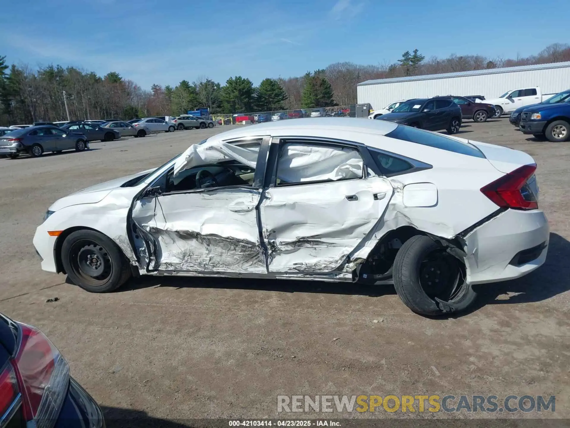 15 Photograph of a damaged car 2HGFC2F64LH578421 HONDA CIVIC 2020