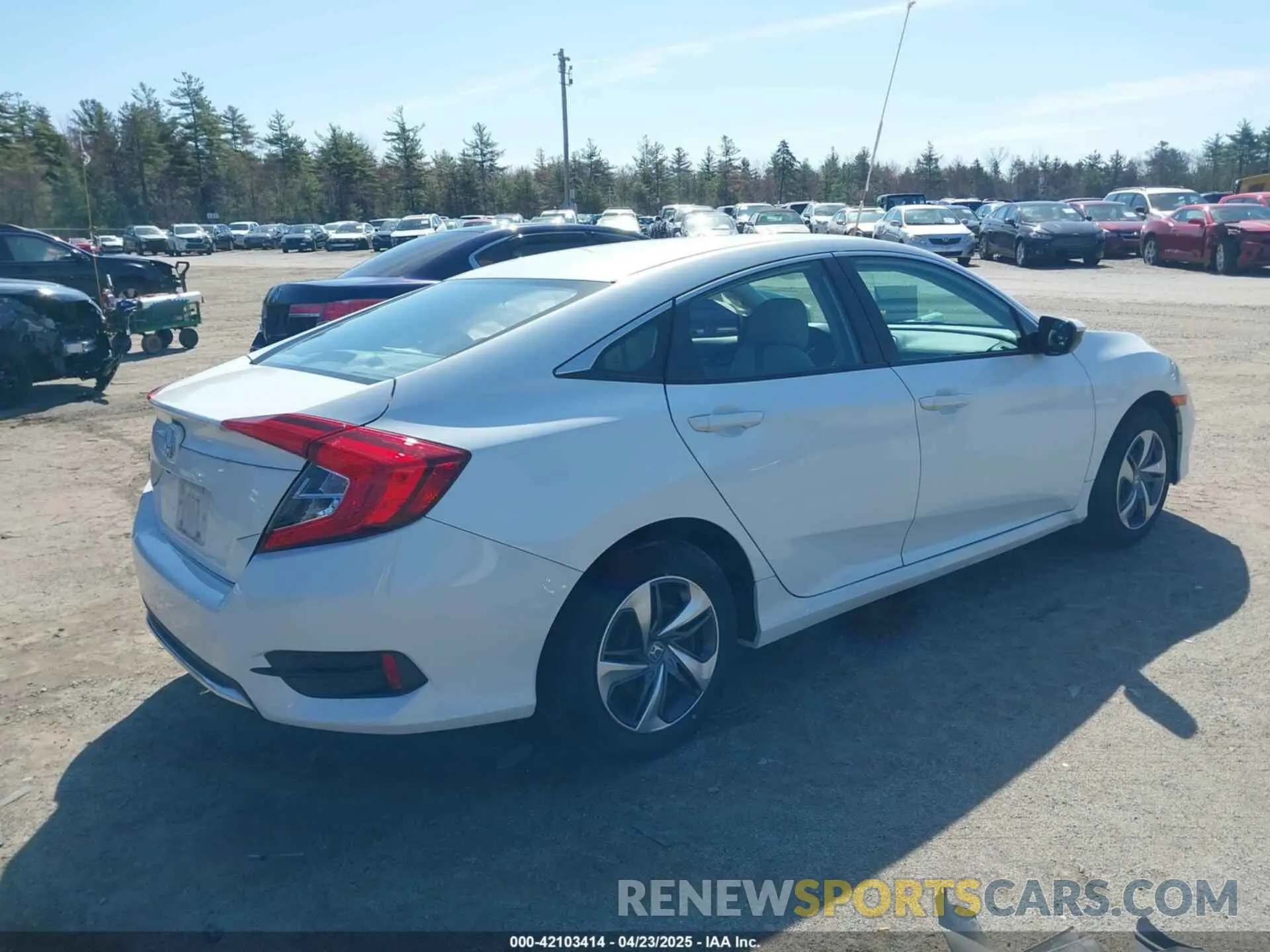 4 Photograph of a damaged car 2HGFC2F64LH578421 HONDA CIVIC 2020