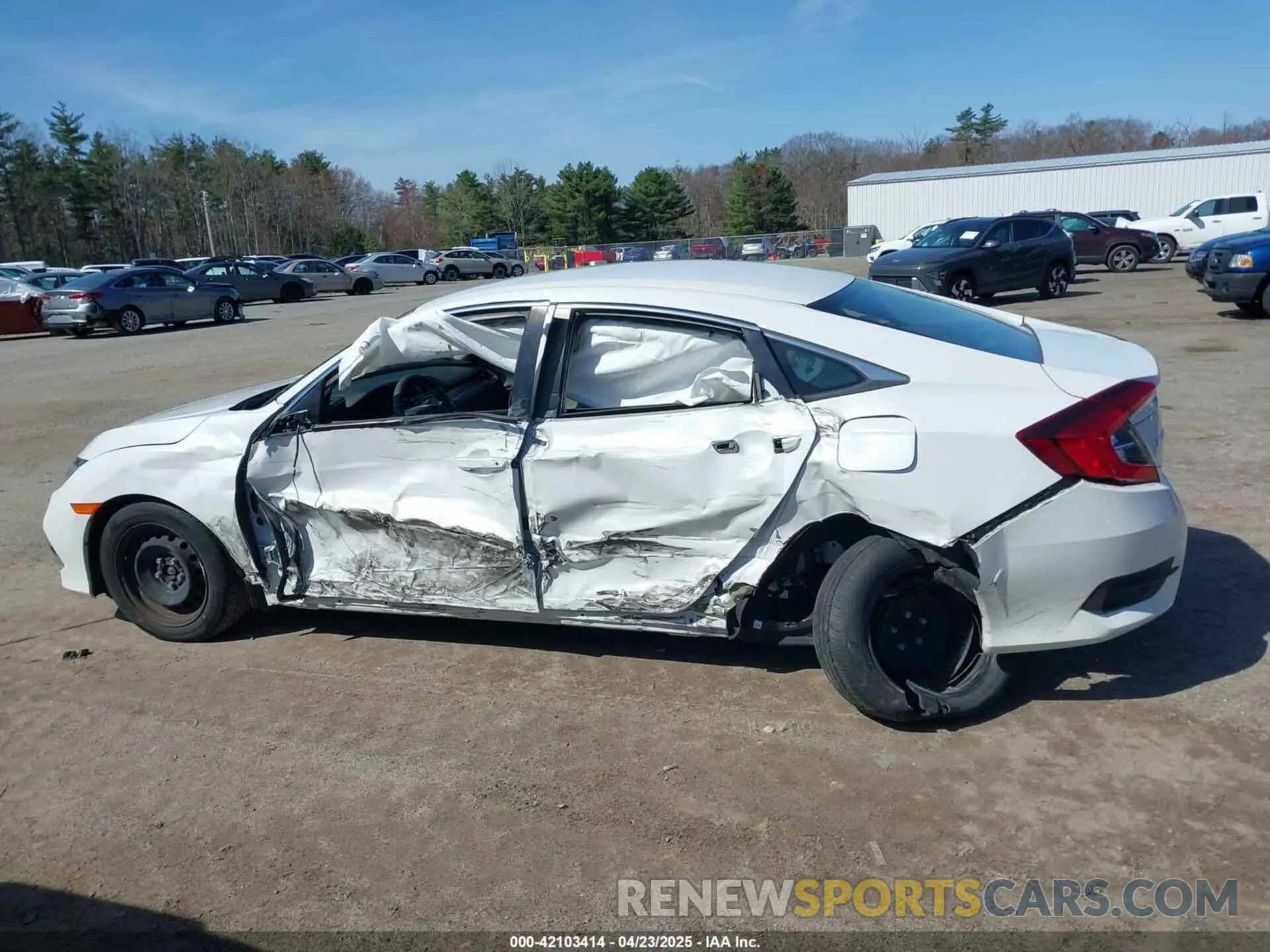 6 Photograph of a damaged car 2HGFC2F64LH578421 HONDA CIVIC 2020