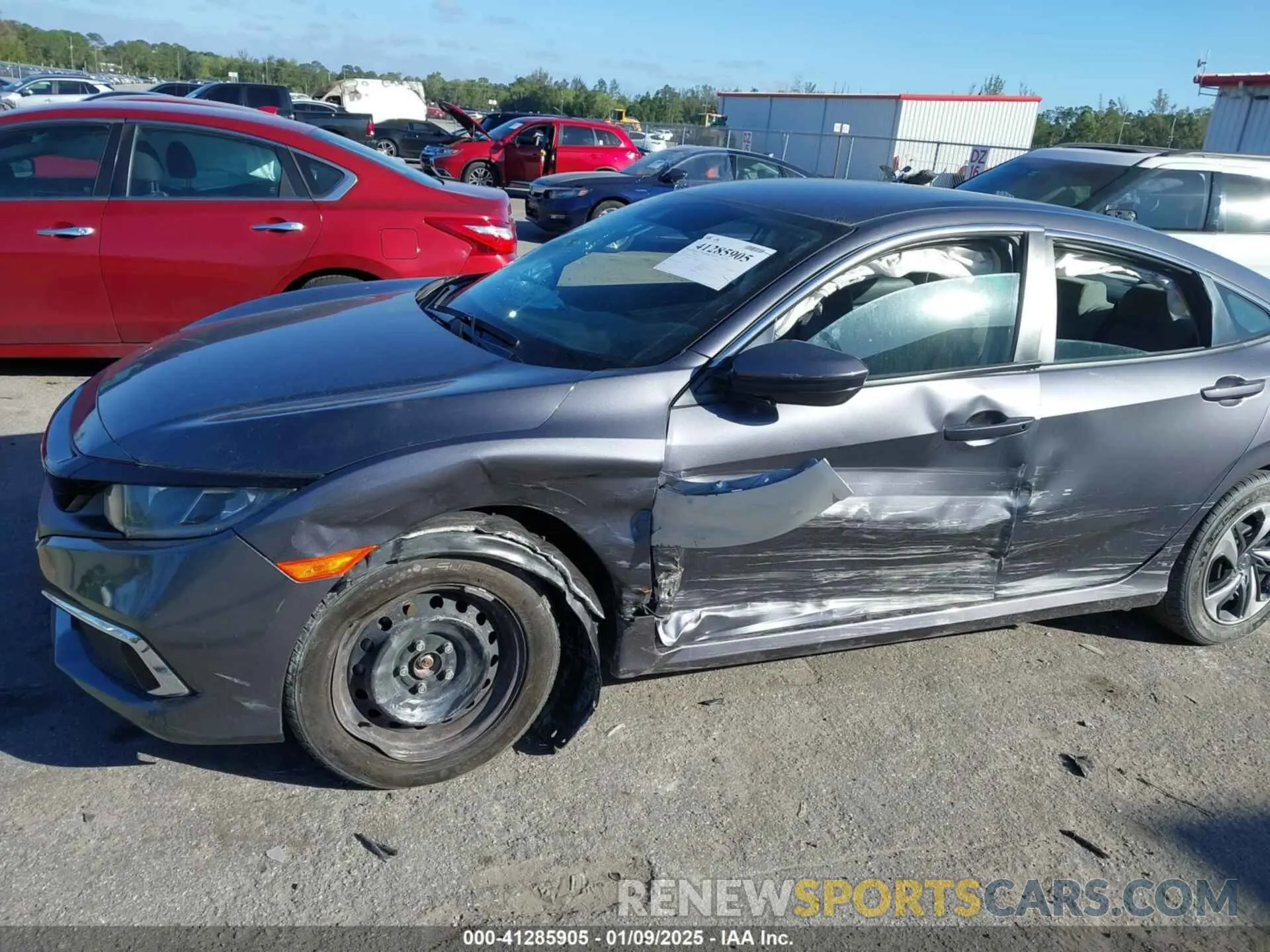 6 Photograph of a damaged car 2HGFC2F64LH581786 HONDA CIVIC 2020