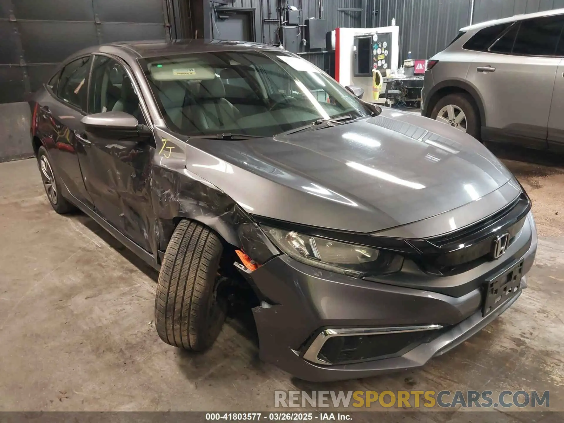 1 Photograph of a damaged car 2HGFC2F65LH525081 HONDA CIVIC 2020