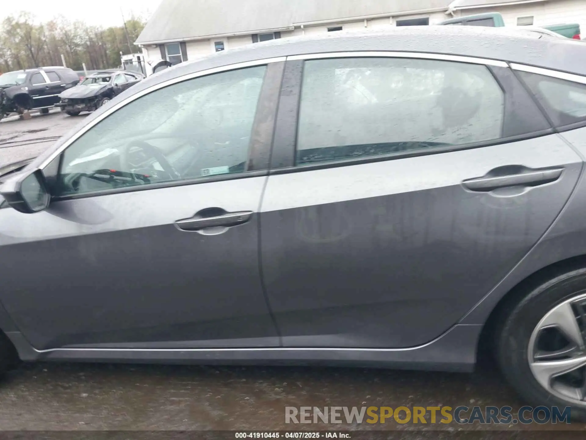 14 Photograph of a damaged car 2HGFC2F65LH562969 HONDA CIVIC 2020