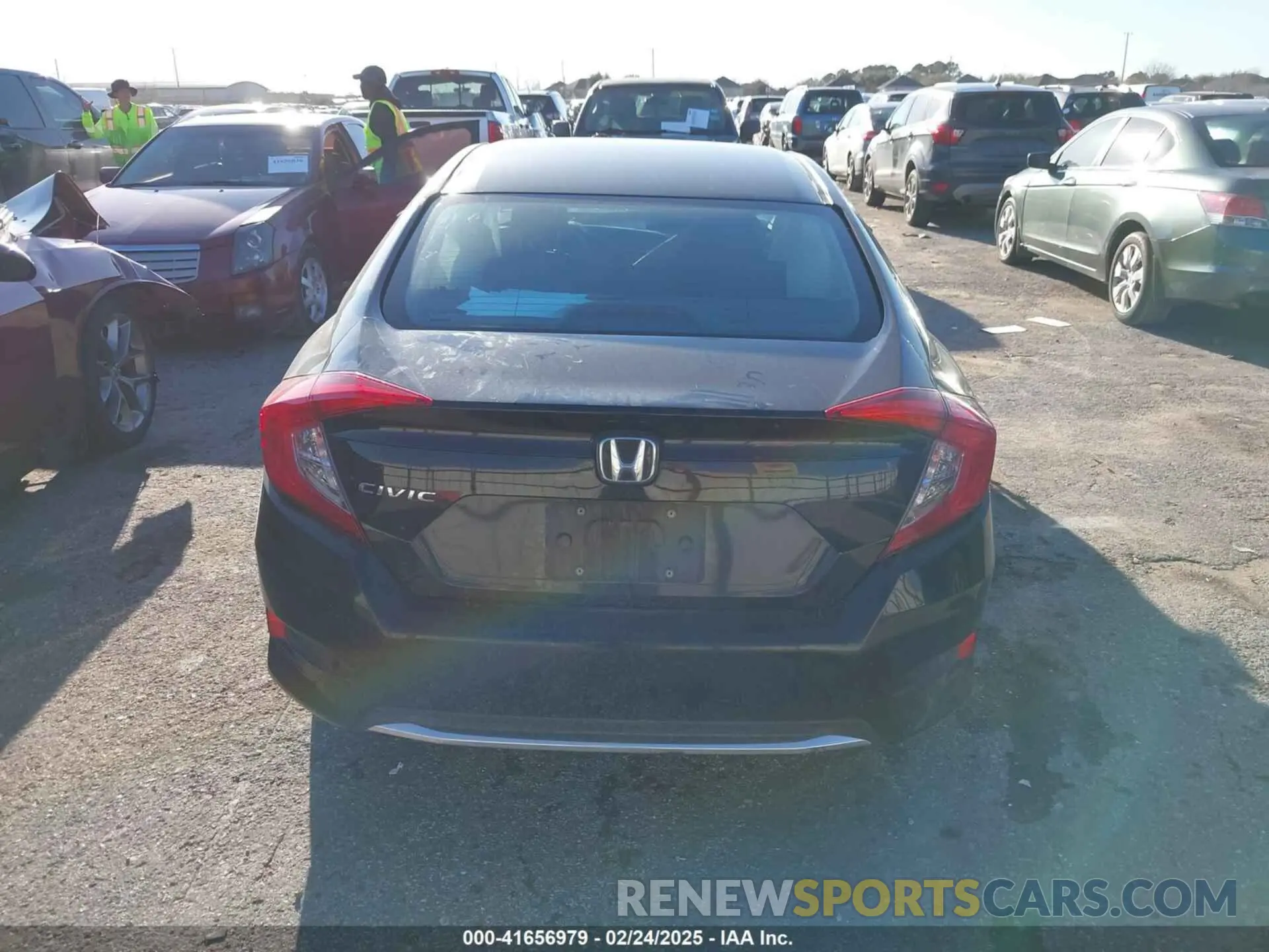 16 Фотография поврежденного автомобиля 2HGFC2F65LH599276 HONDA CIVIC 2020