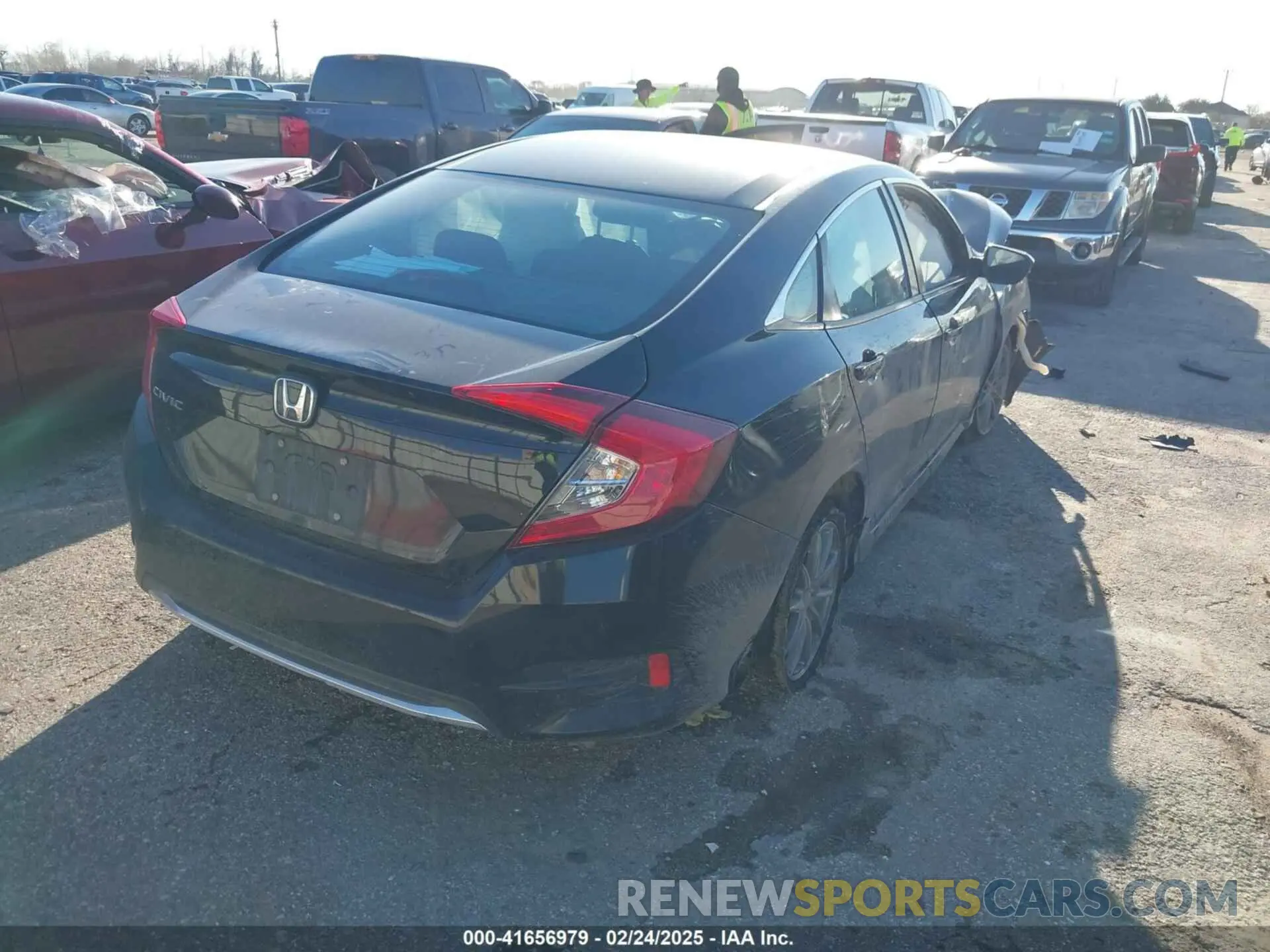 4 Фотография поврежденного автомобиля 2HGFC2F65LH599276 HONDA CIVIC 2020