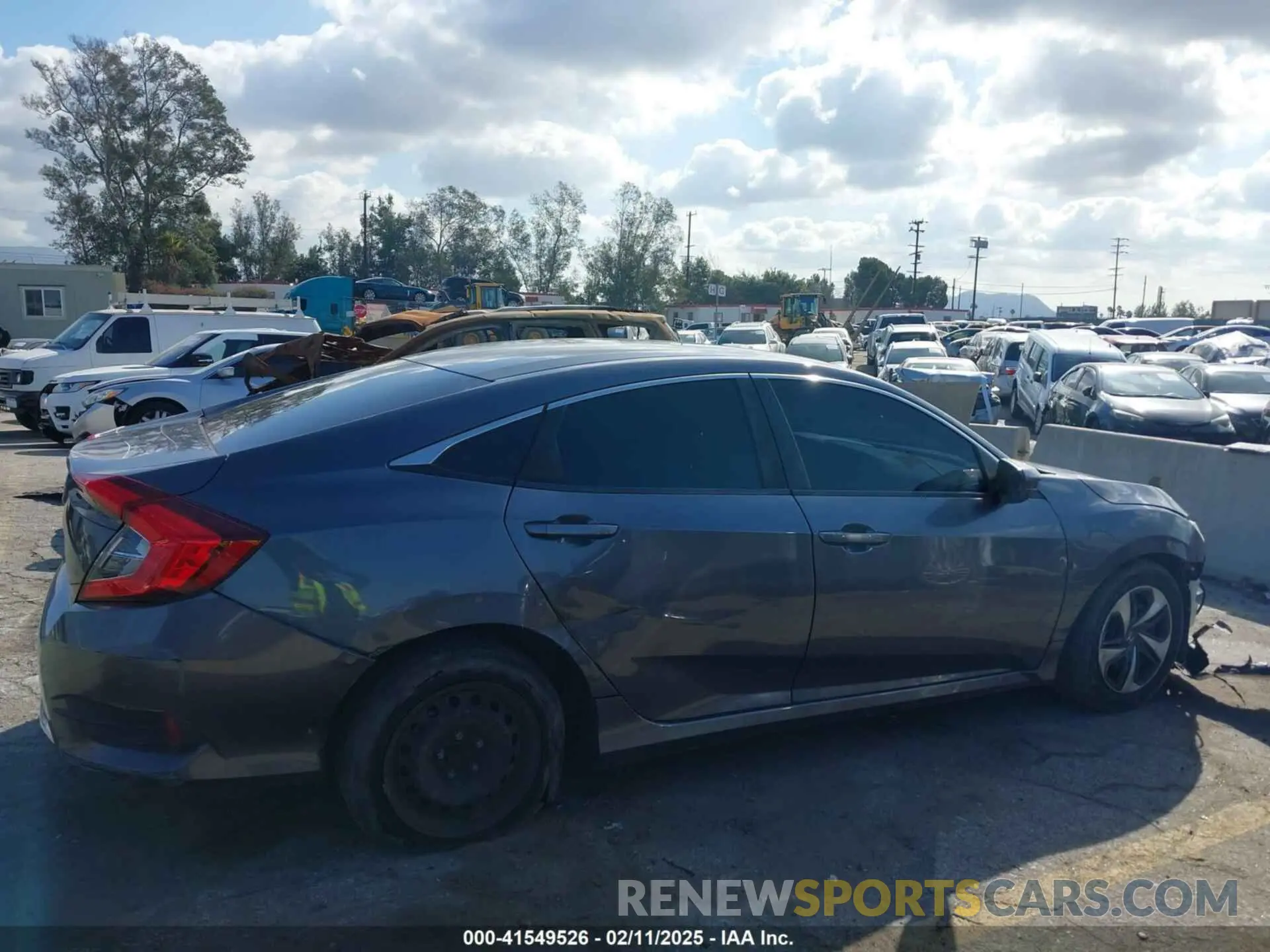 13 Фотография поврежденного автомобиля 2HGFC2F66LH530967 HONDA CIVIC 2020