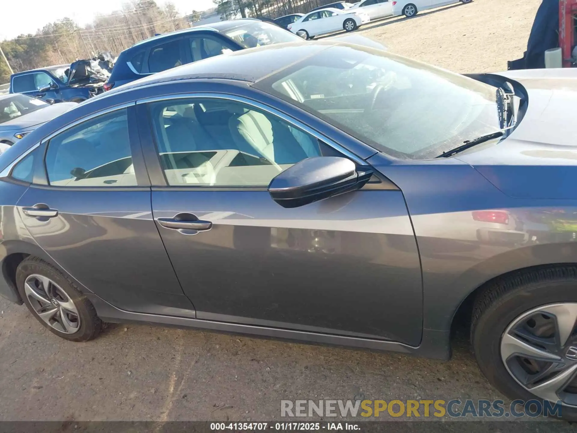13 Photograph of a damaged car 2HGFC2F67LH543405 HONDA CIVIC 2020