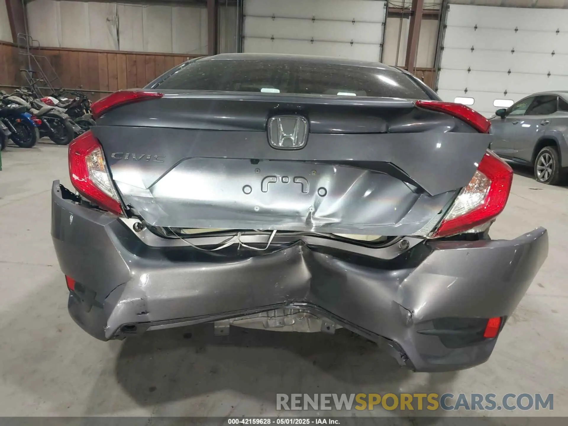 16 Photograph of a damaged car 2HGFC2F68LH512583 HONDA CIVIC 2020