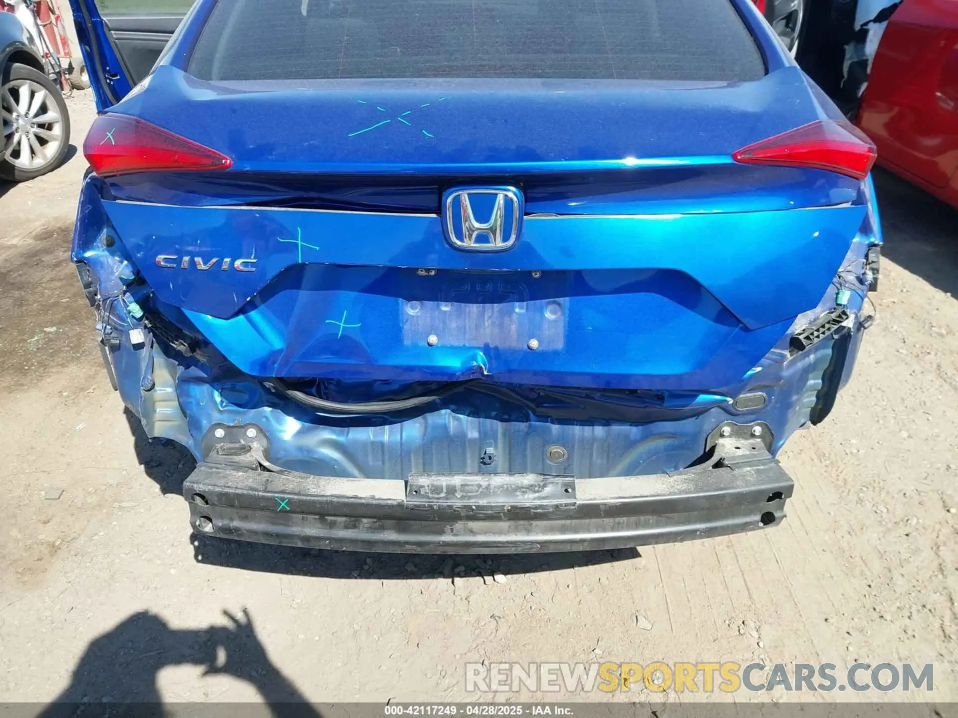 6 Photograph of a damaged car 2HGFC2F68LH582343 HONDA CIVIC 2020