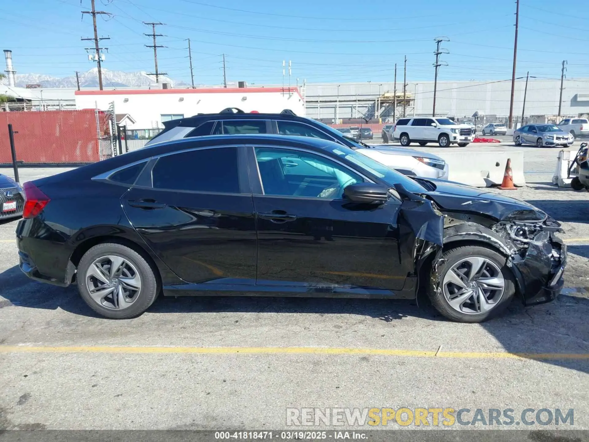 13 Photograph of a damaged car 2HGFC2F68LH587221 HONDA CIVIC 2020