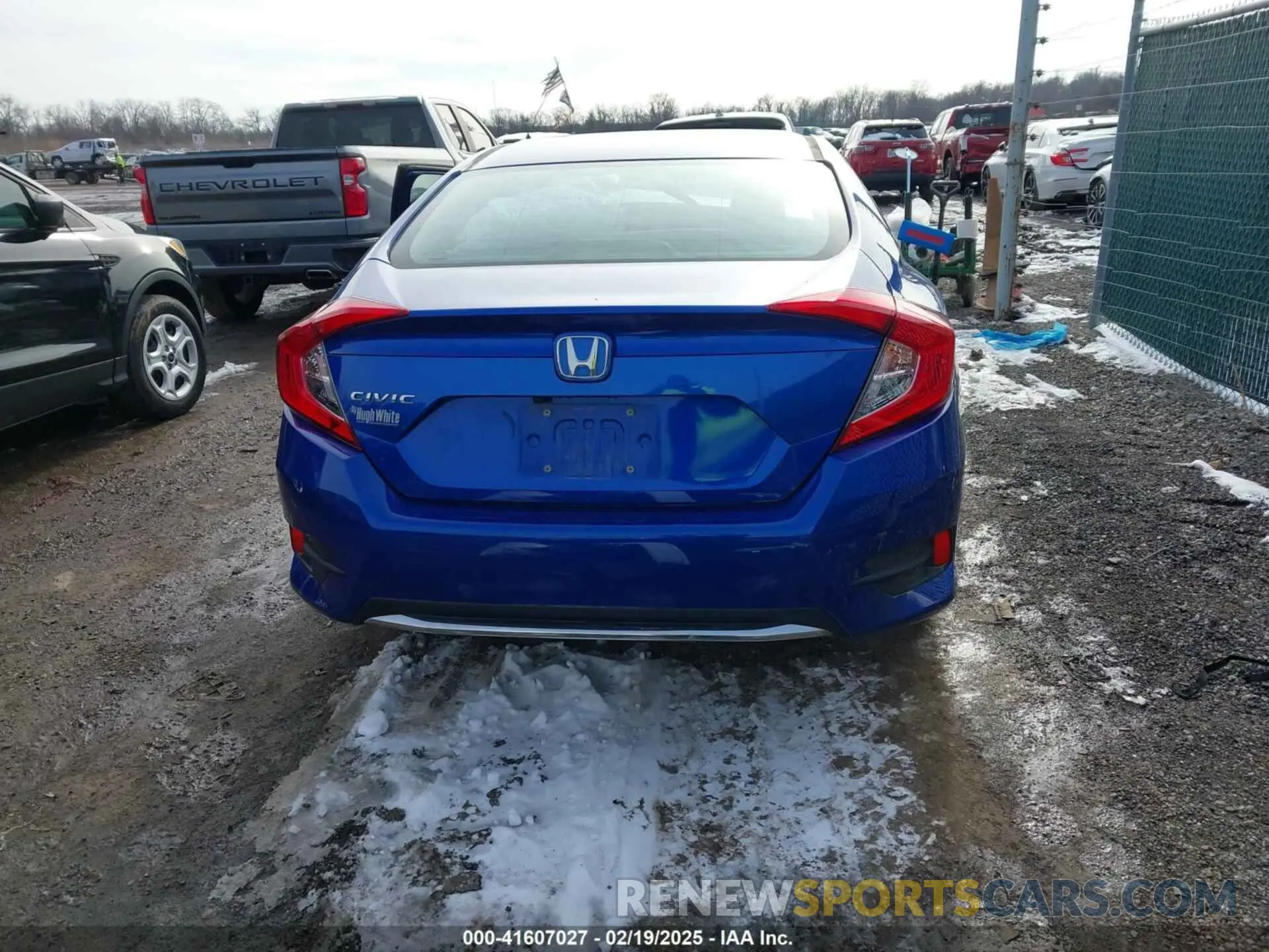 16 Photograph of a damaged car 2HGFC2F69LH500376 HONDA CIVIC 2020