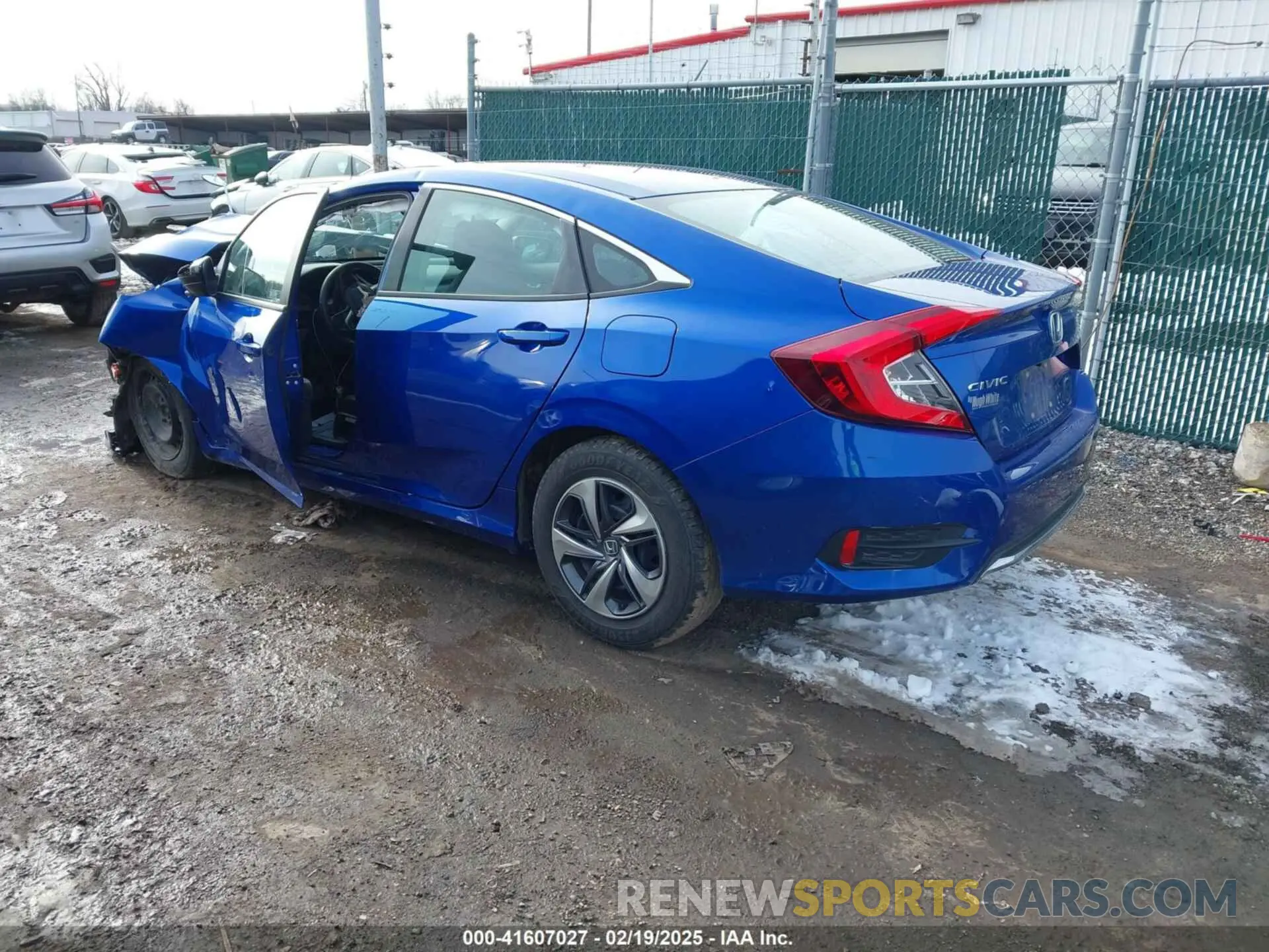 3 Photograph of a damaged car 2HGFC2F69LH500376 HONDA CIVIC 2020