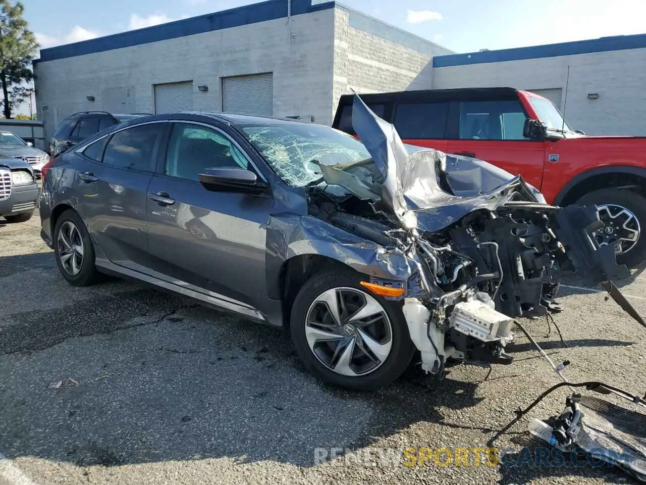 4 Фотография поврежденного автомобиля 2HGFC2F69LH514083 HONDA CIVIC 2020