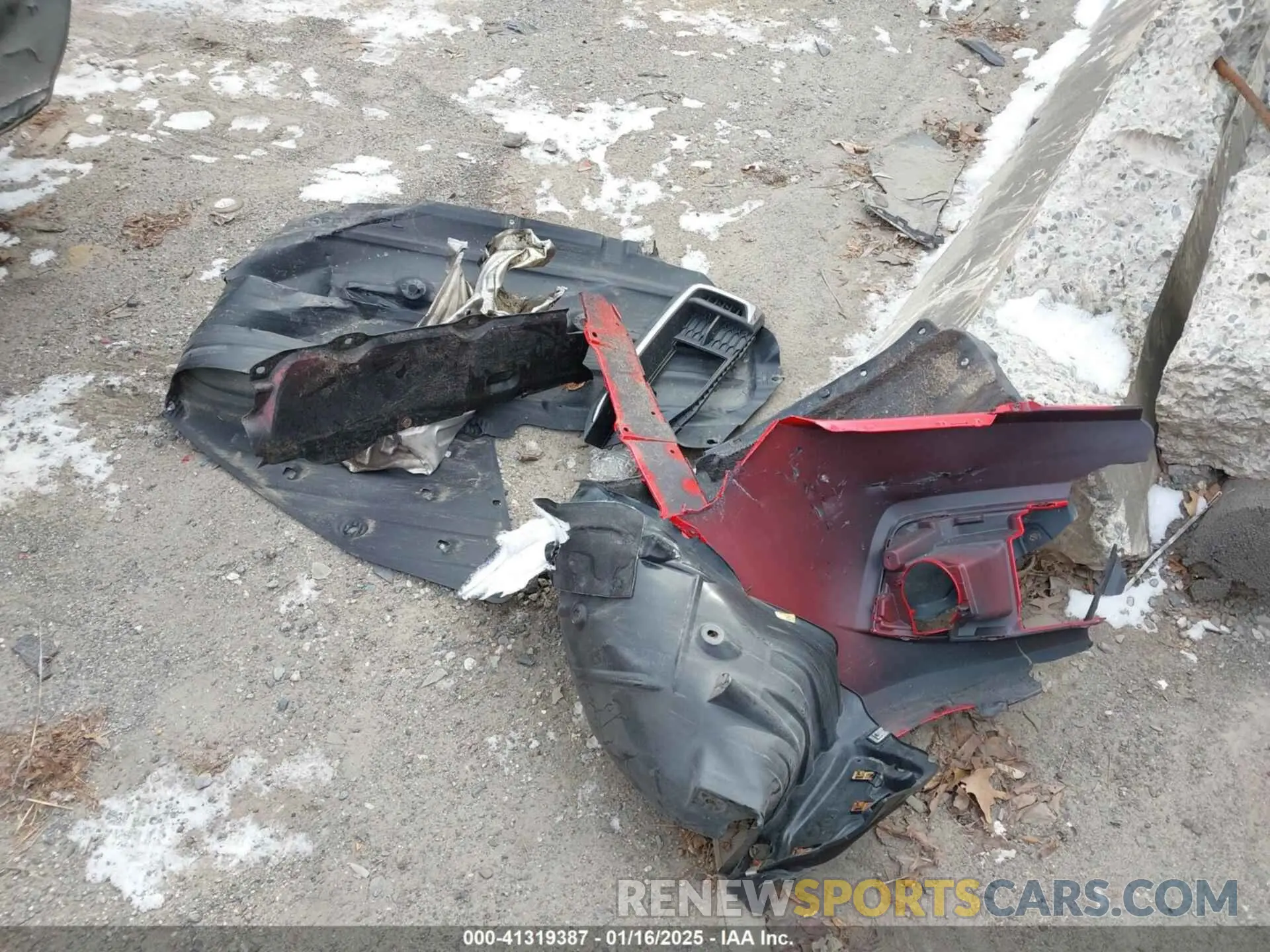 11 Photograph of a damaged car 2HGFC2F69LH559332 HONDA CIVIC 2020