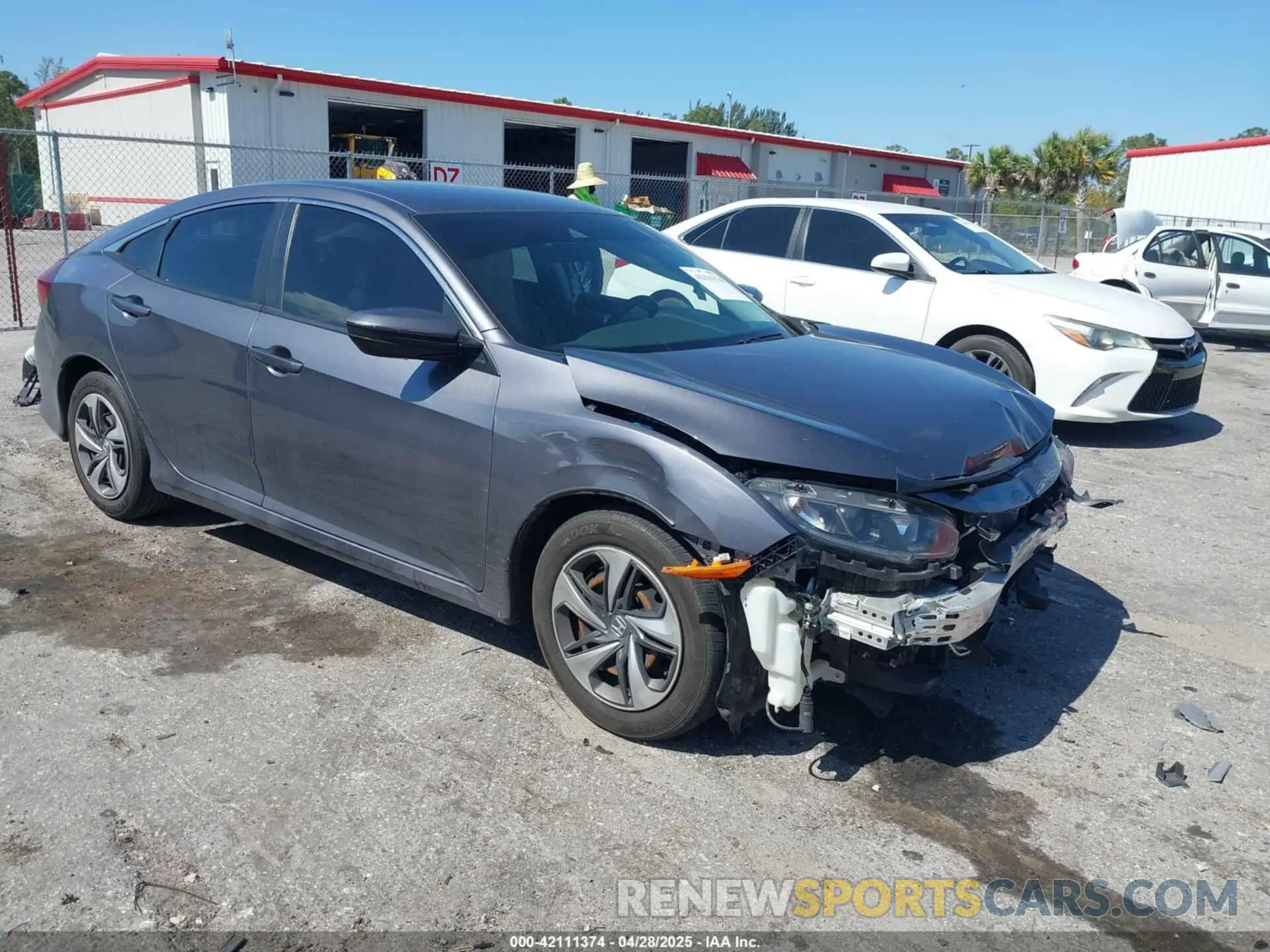 1 Photograph of a damaged car 2HGFC2F69LH588815 HONDA CIVIC 2020