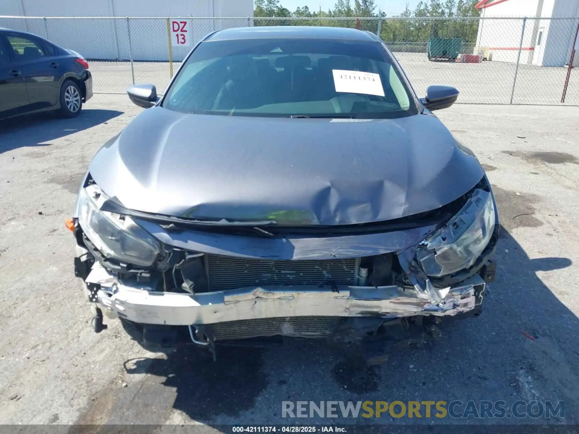 12 Photograph of a damaged car 2HGFC2F69LH588815 HONDA CIVIC 2020