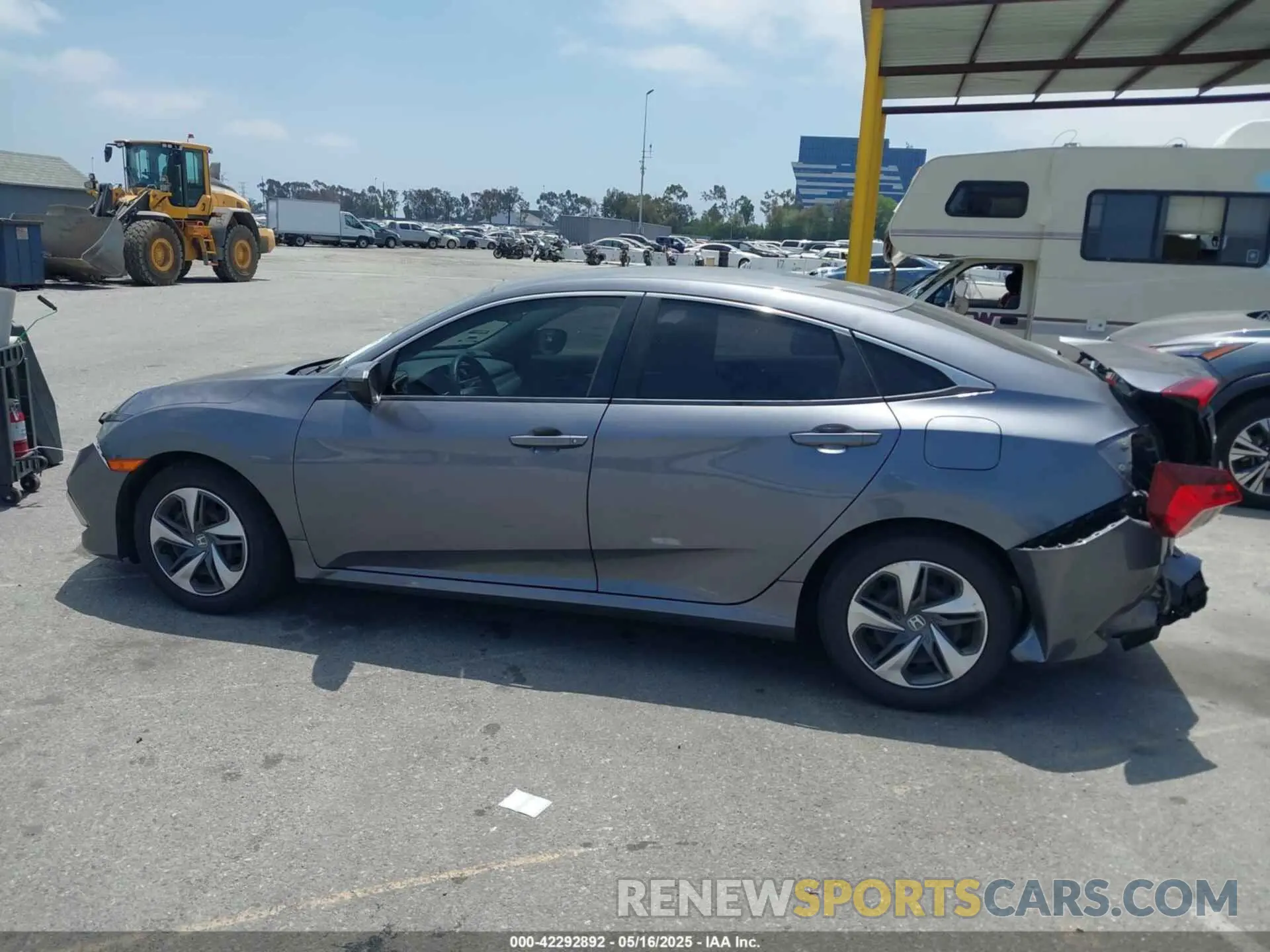 14 Photograph of a damaged car 2HGFC2F6XLH528798 HONDA CIVIC 2020