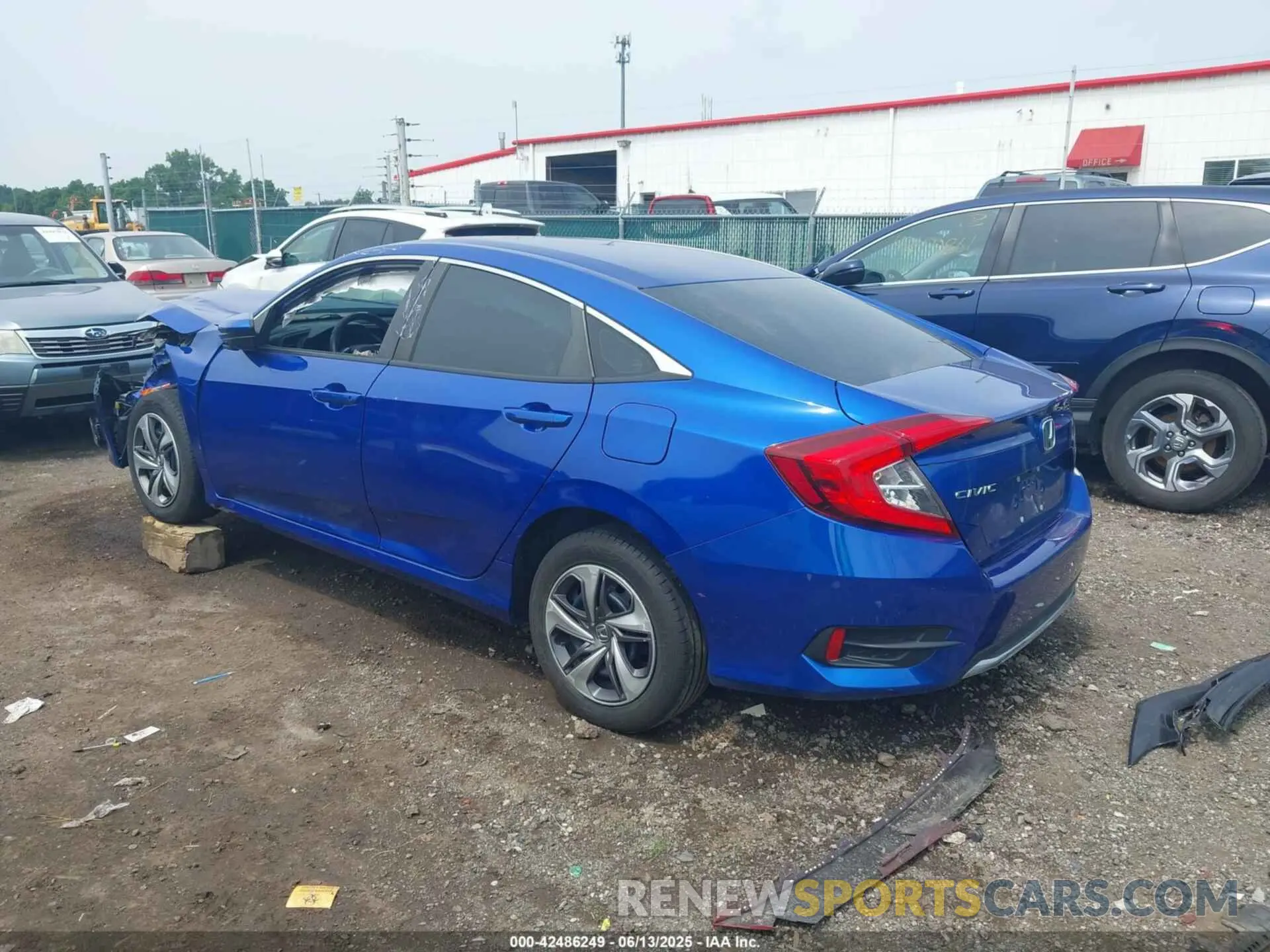 3 Фотография поврежденного автомобиля 2HGFC2F6XLH558769 HONDA CIVIC 2020