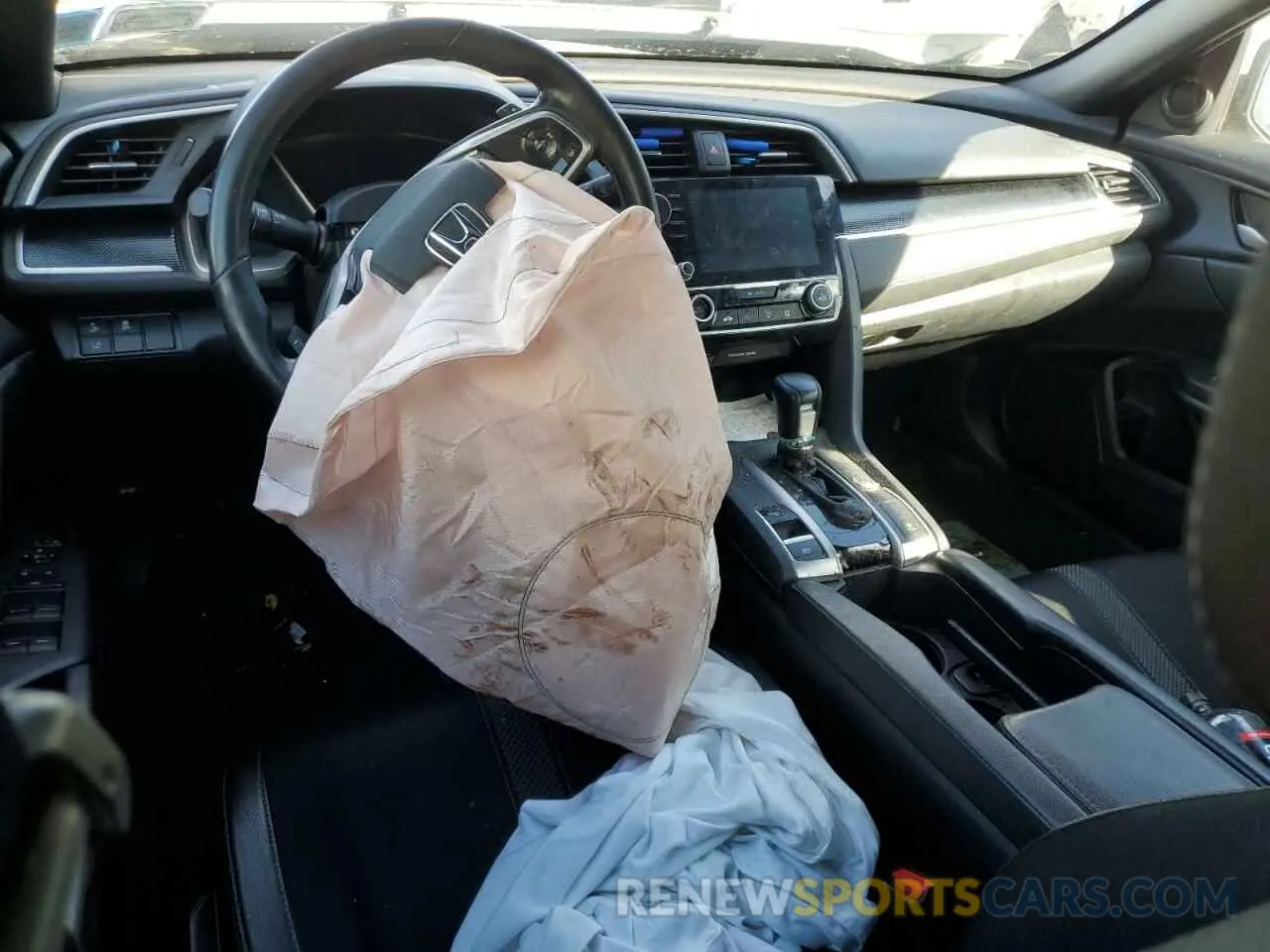 8 Photograph of a damaged car 2HGFC2F80LH596822 HONDA CIVIC 2020
