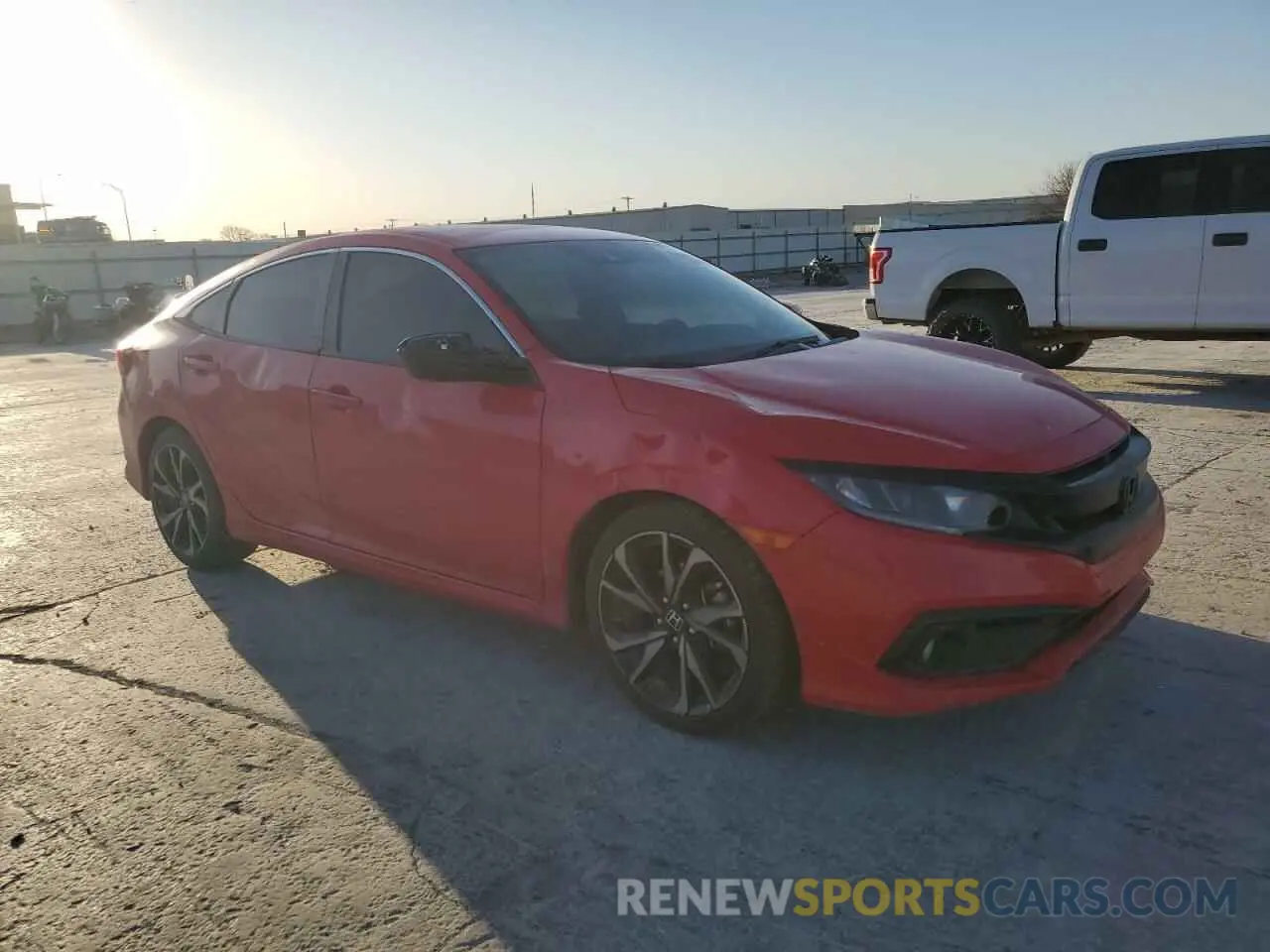 4 Фотография поврежденного автомобиля 2HGFC2F81LH519005 HONDA CIVIC 2020