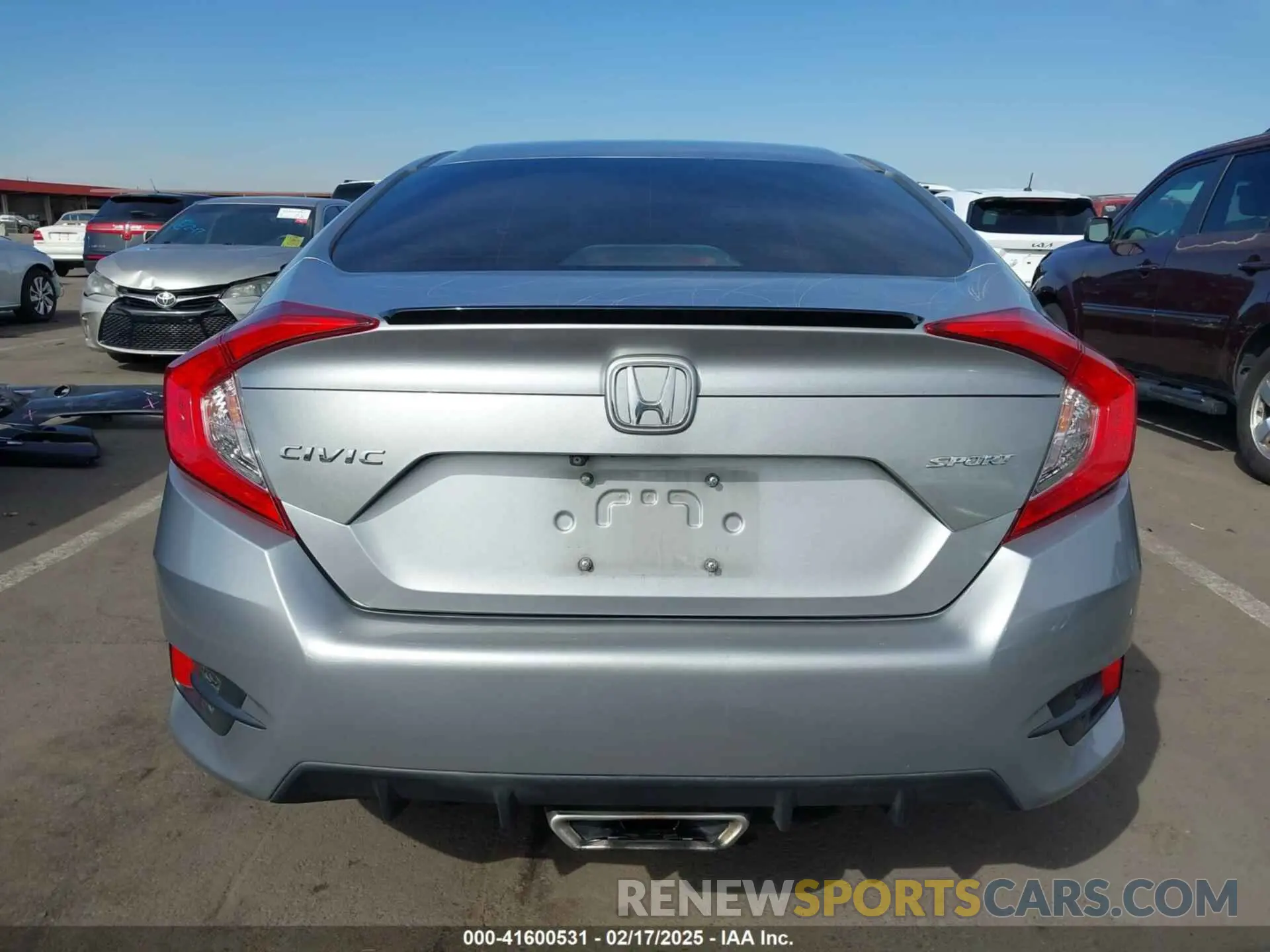 16 Photograph of a damaged car 2HGFC2F81LH584758 HONDA CIVIC 2020