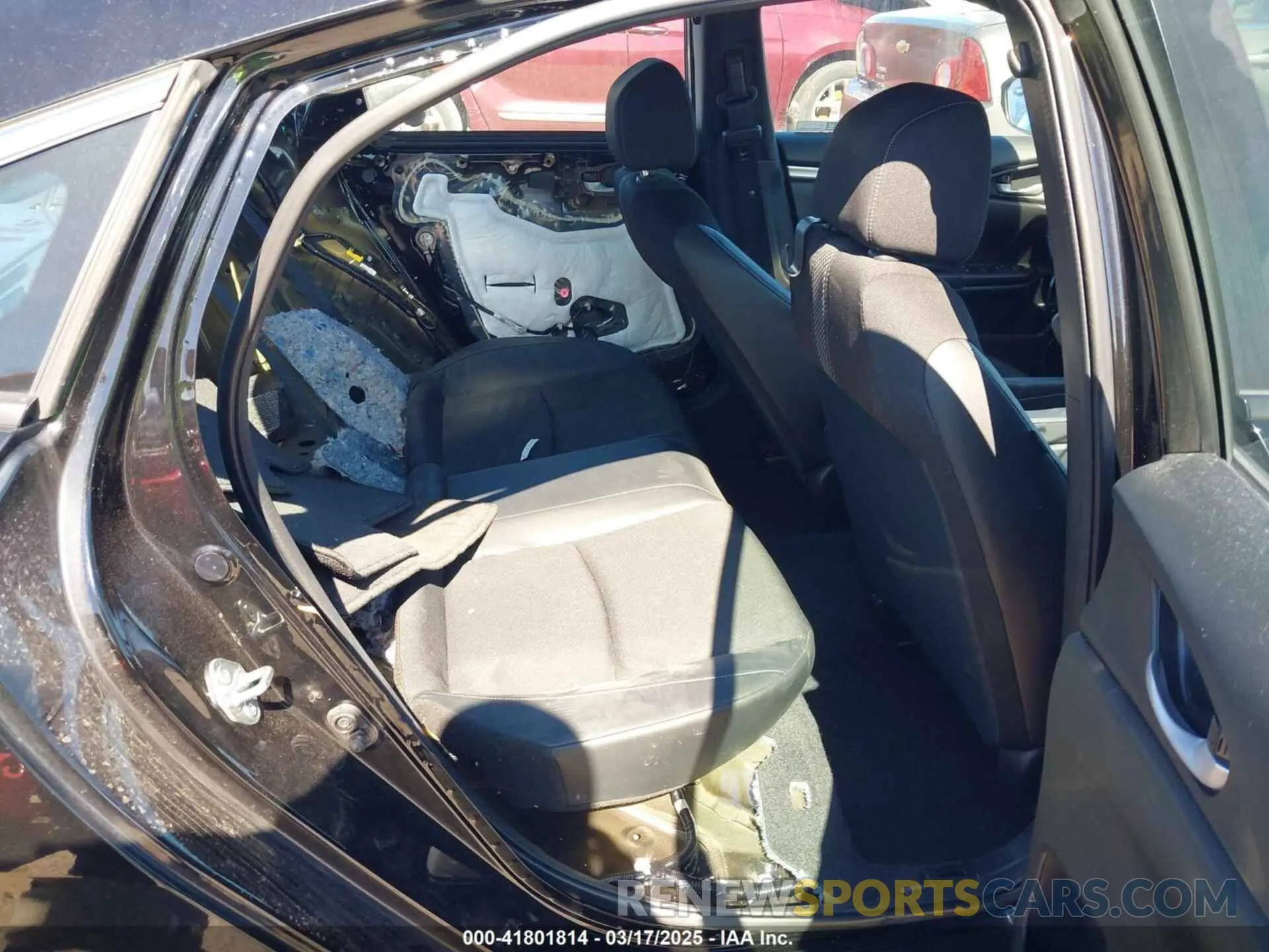8 Photograph of a damaged car 2HGFC2F81LH591709 HONDA CIVIC 2020