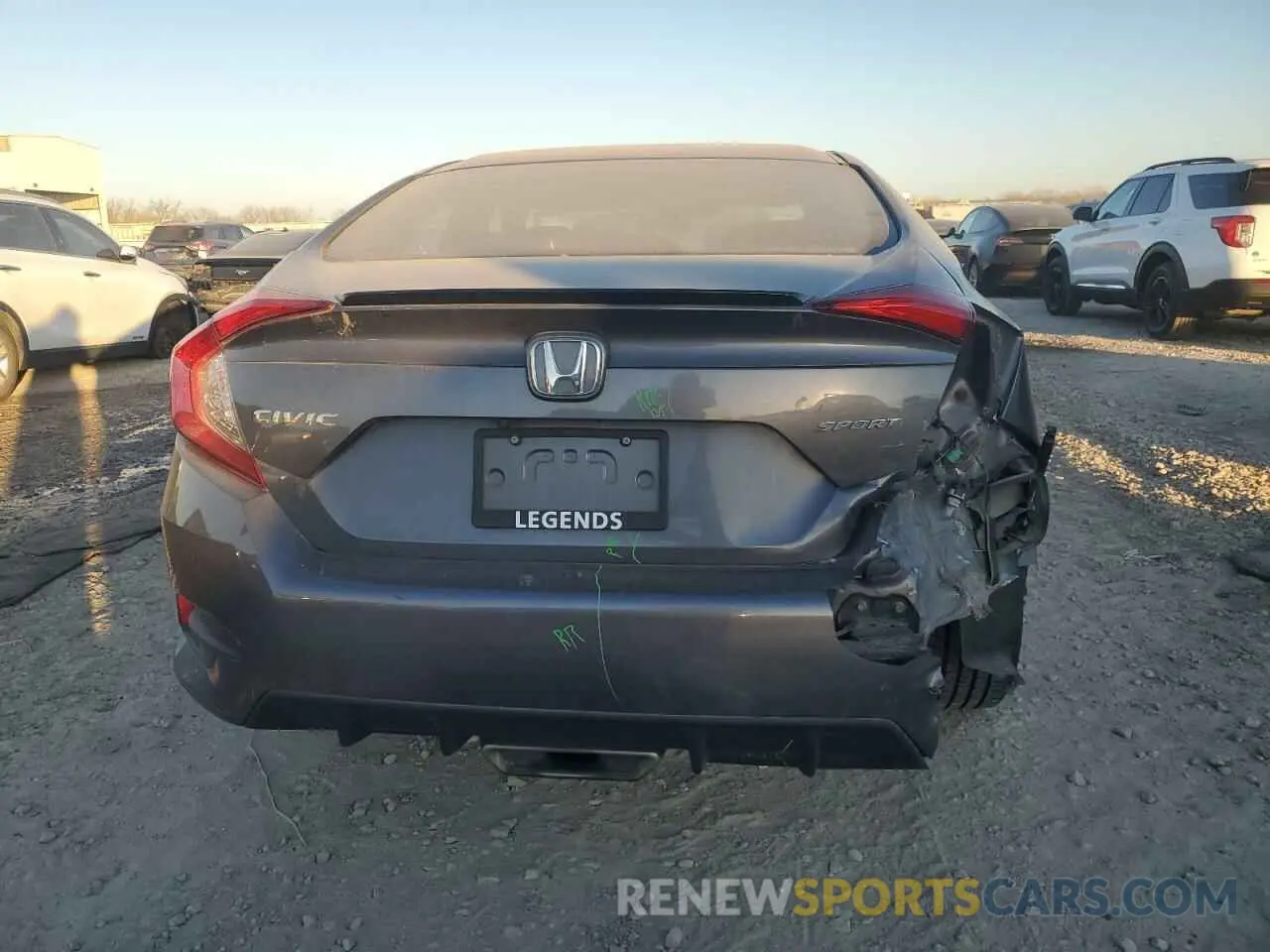 6 Photograph of a damaged car 2HGFC2F82LH554104 HONDA CIVIC 2020