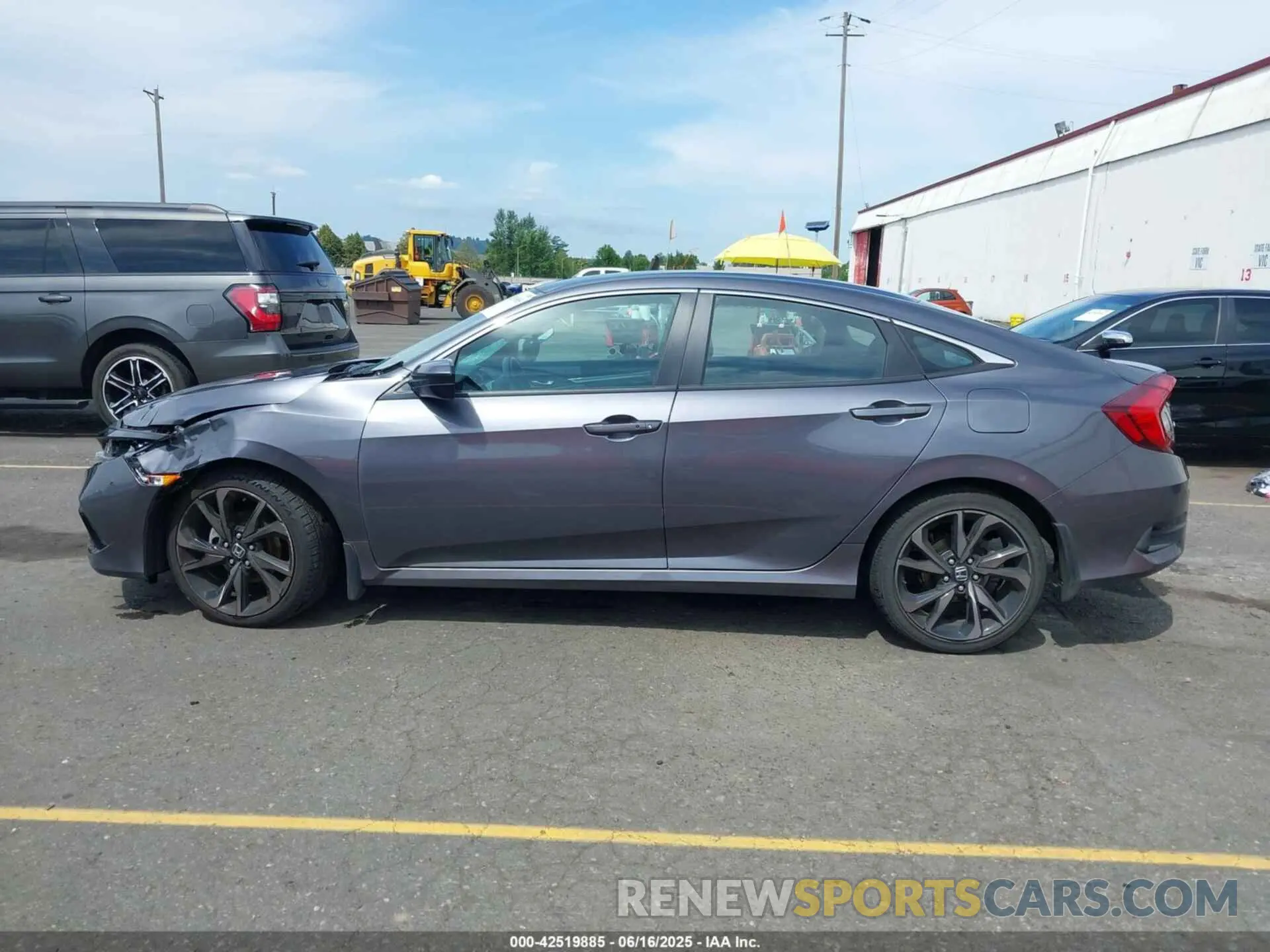 14 Photograph of a damaged car 2HGFC2F83LH587533 HONDA CIVIC 2020