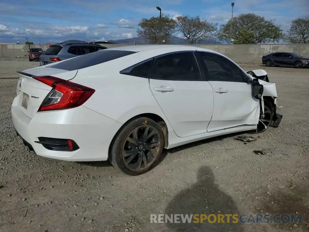 3 Photograph of a damaged car 2HGFC2F84LH531861 HONDA CIVIC 2020
