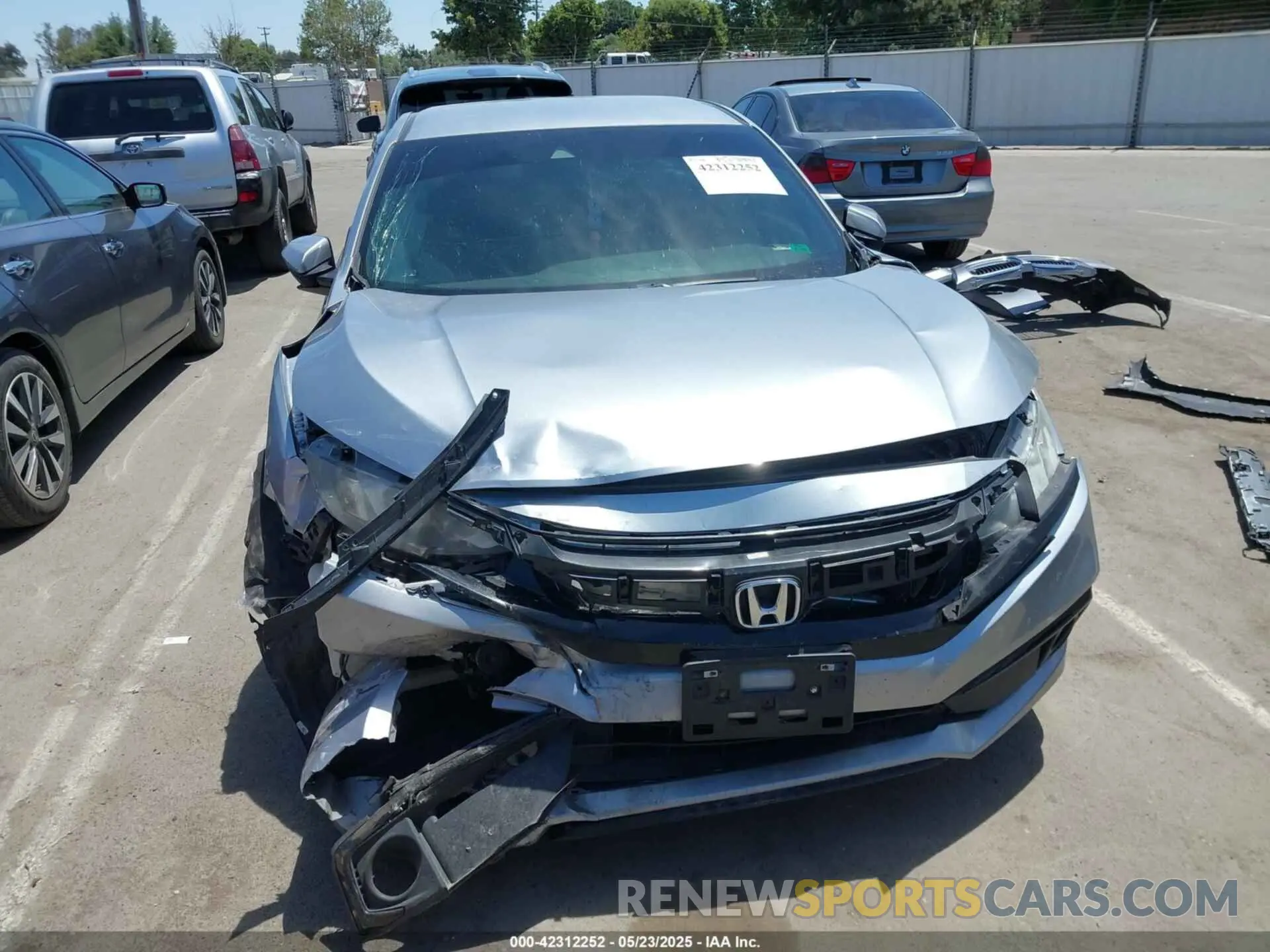 12 Photograph of a damaged car 2HGFC2F85LH525583 HONDA CIVIC 2020