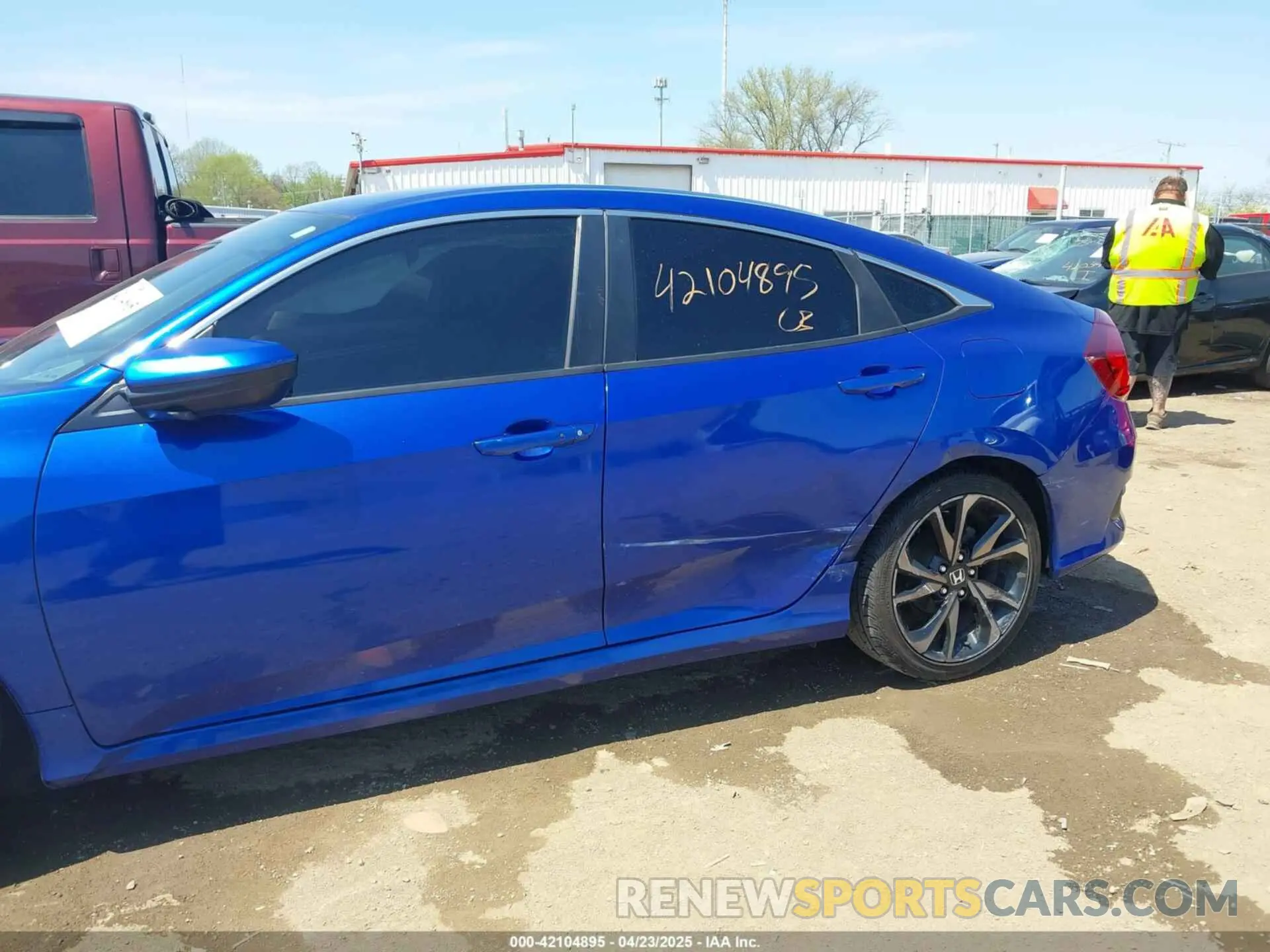 6 Photograph of a damaged car 2HGFC2F85LH539080 HONDA CIVIC 2020