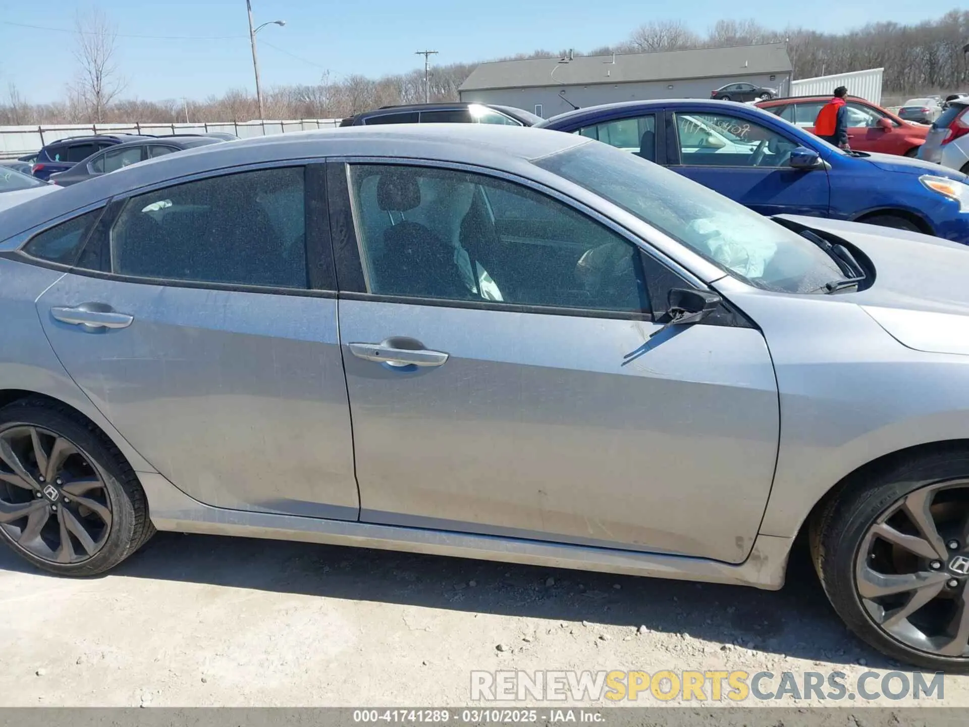 13 Photograph of a damaged car 2HGFC2F85LH559264 HONDA CIVIC 2020
