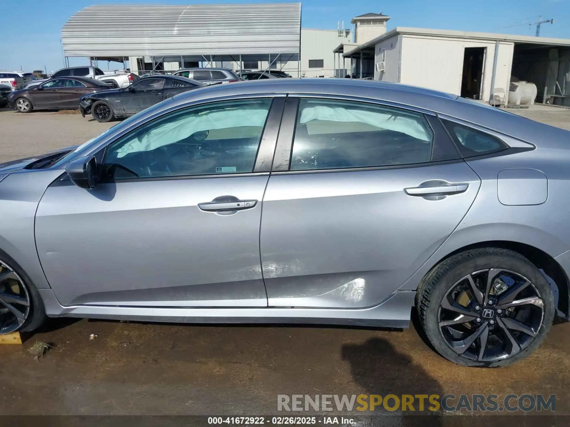 14 Photograph of a damaged car 2HGFC2F85LH585041 HONDA CIVIC 2020