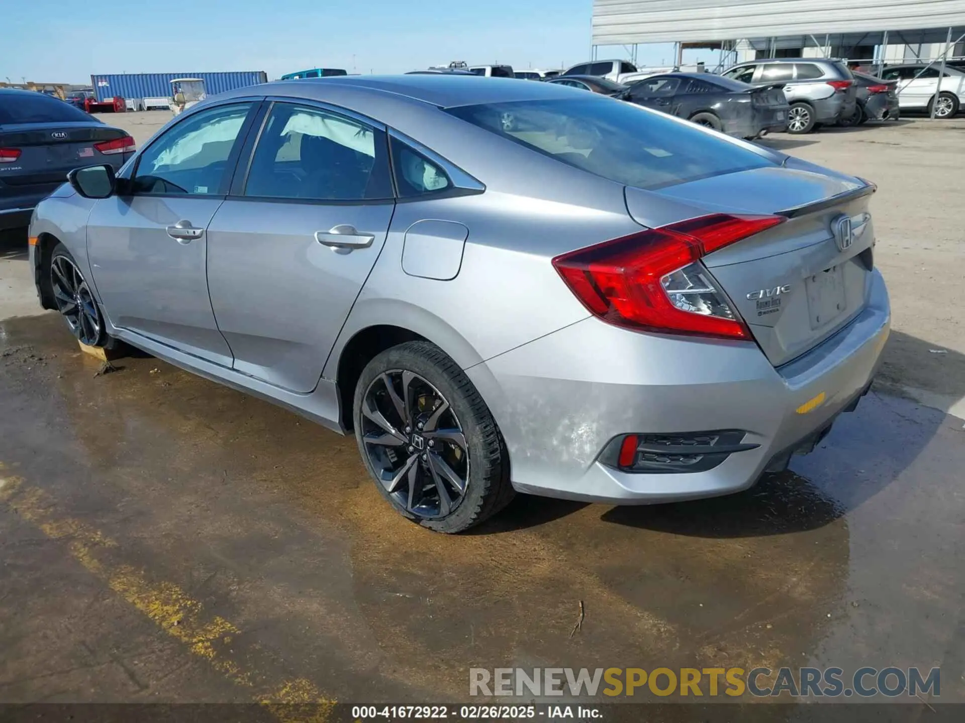 3 Photograph of a damaged car 2HGFC2F85LH585041 HONDA CIVIC 2020
