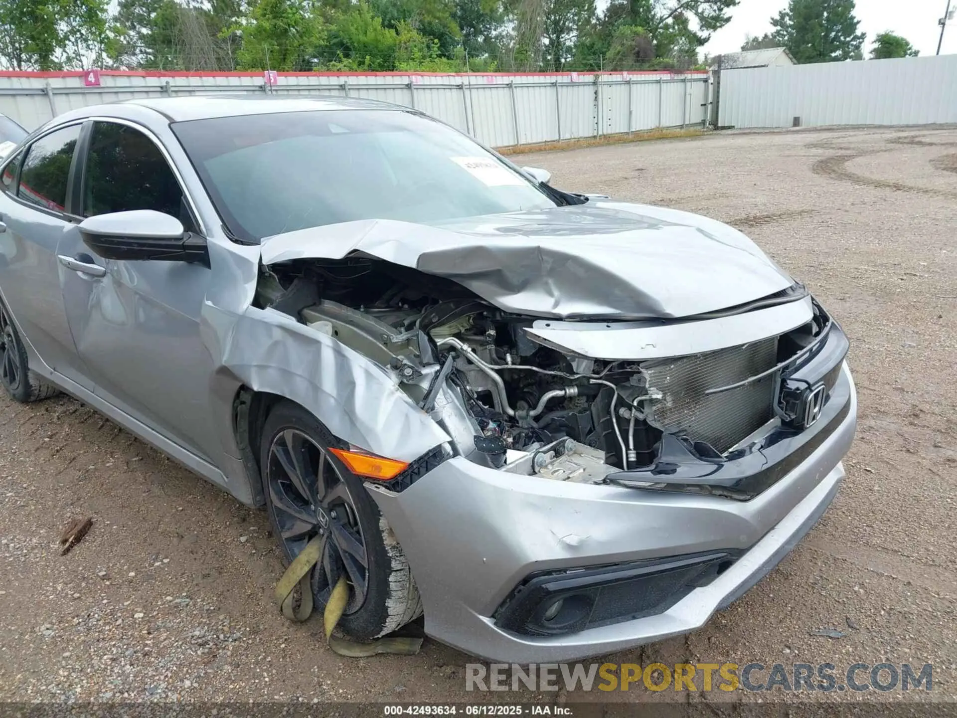 6 Photograph of a damaged car 2HGFC2F85LH591776 HONDA CIVIC 2020