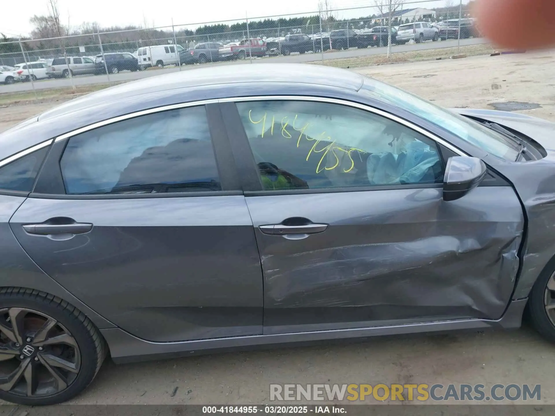 13 Photograph of a damaged car 2HGFC2F89LH503084 HONDA CIVIC 2020