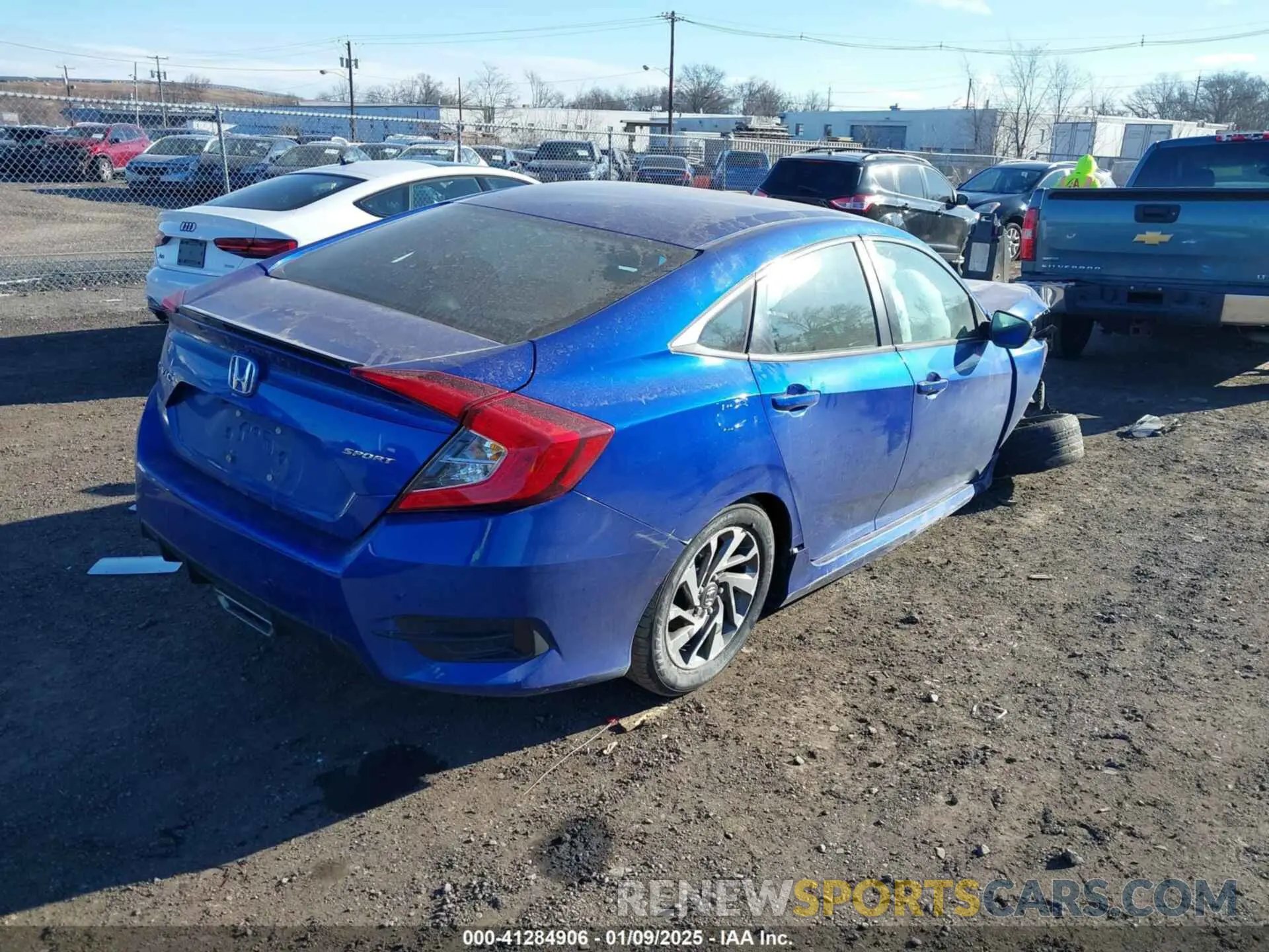 4 Photograph of a damaged car 2HGFC2F89LH543147 HONDA CIVIC 2020