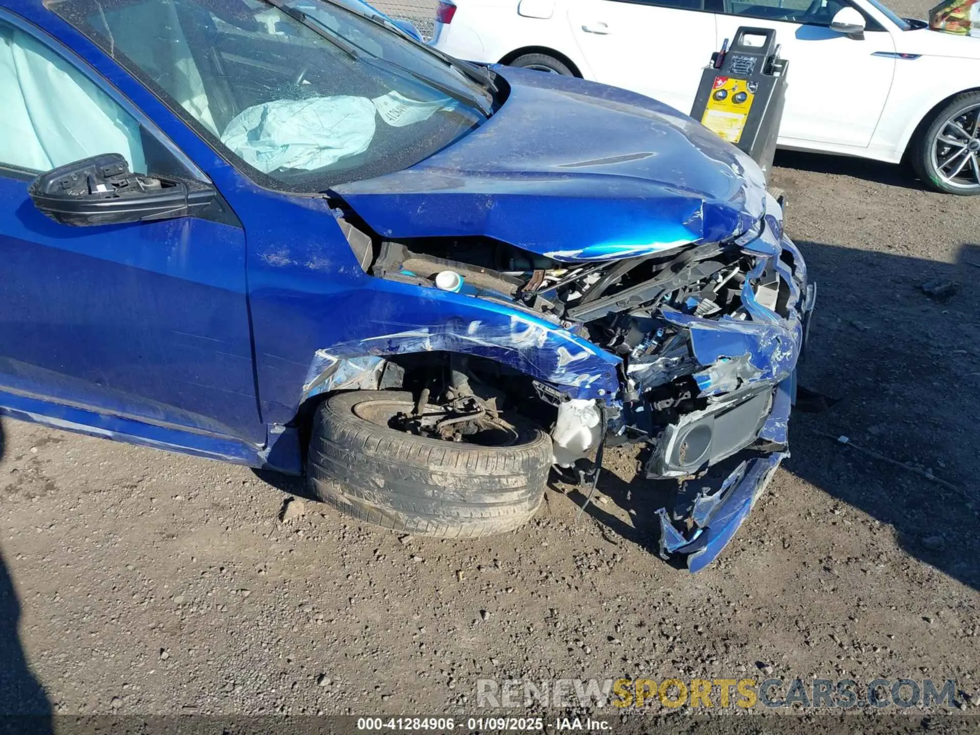 6 Photograph of a damaged car 2HGFC2F89LH543147 HONDA CIVIC 2020
