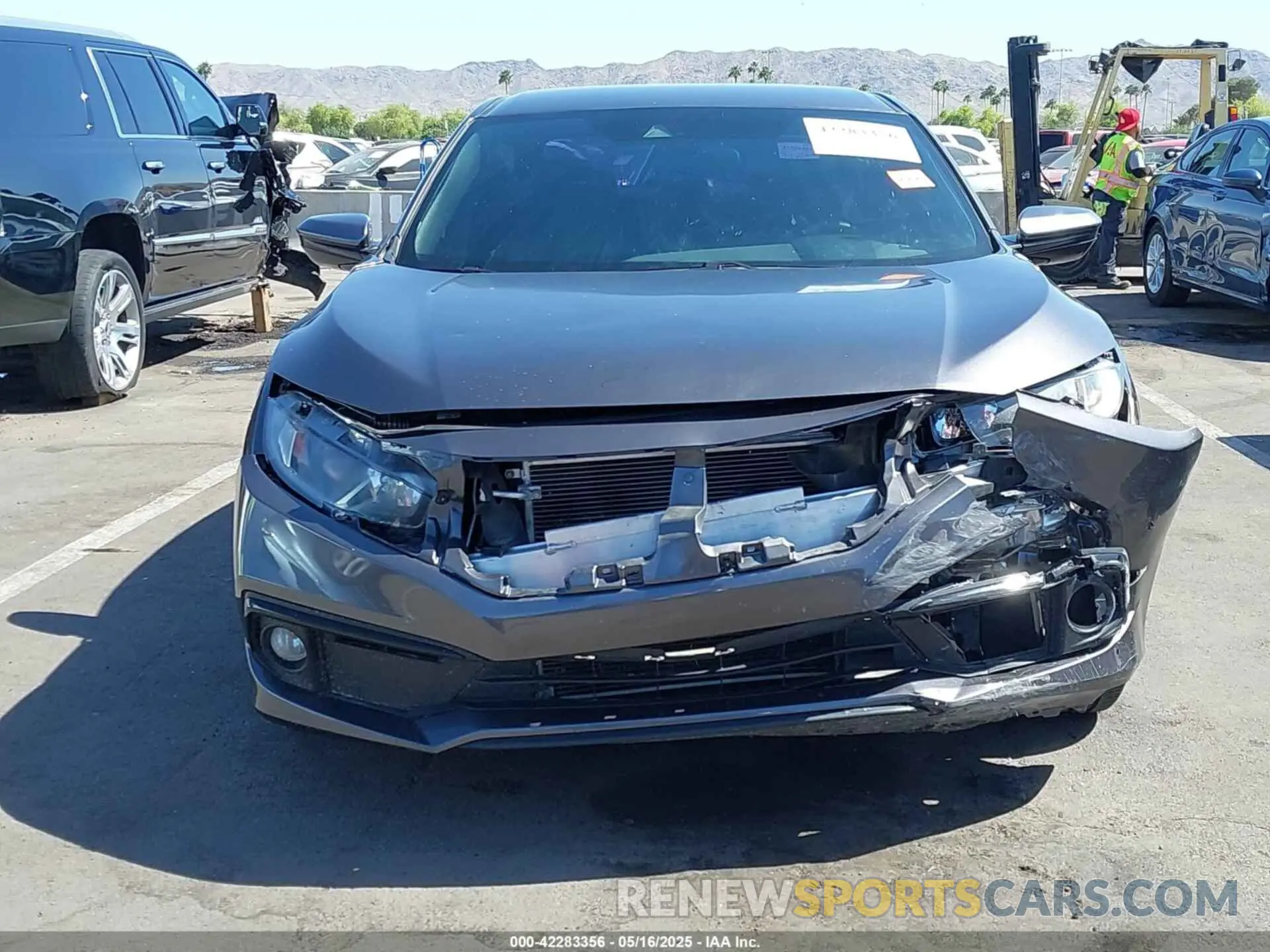 6 Photograph of a damaged car 2HGFC2F89LH590405 HONDA CIVIC 2020