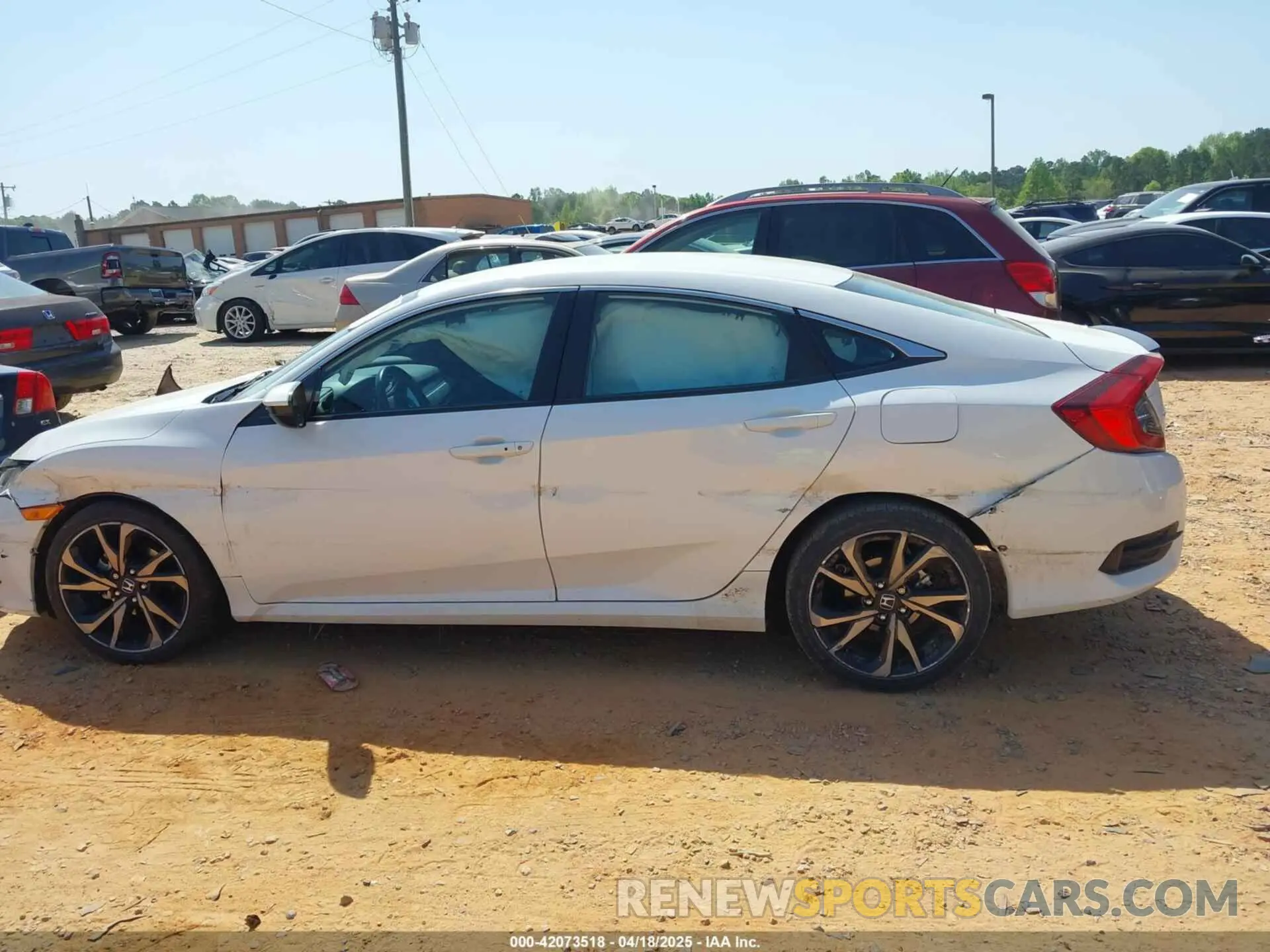 14 Photograph of a damaged car 2HGFC2F8XLH504597 HONDA CIVIC 2020