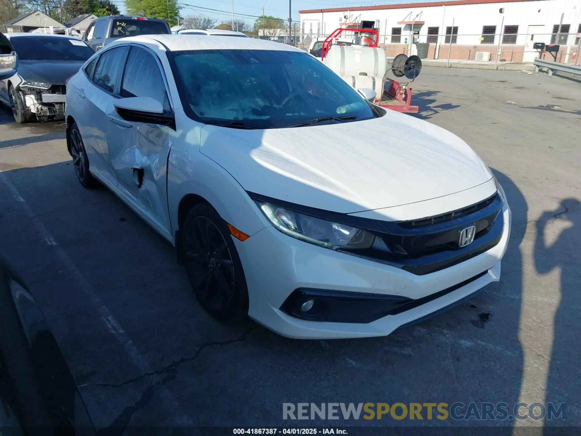 1 Фотография поврежденного автомобиля 2HGFC2F8XLH584256 HONDA CIVIC 2020
