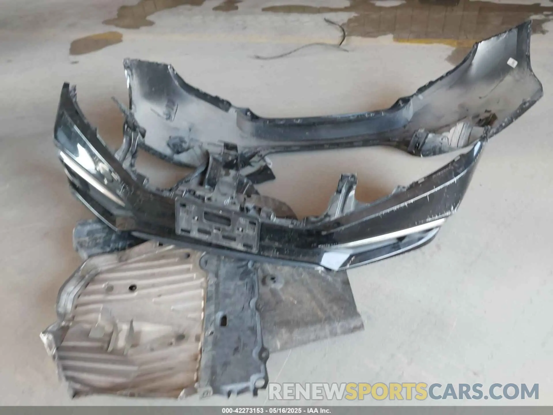 11 Photograph of a damaged car 2HGFC3B33LH352176 HONDA CIVIC 2020