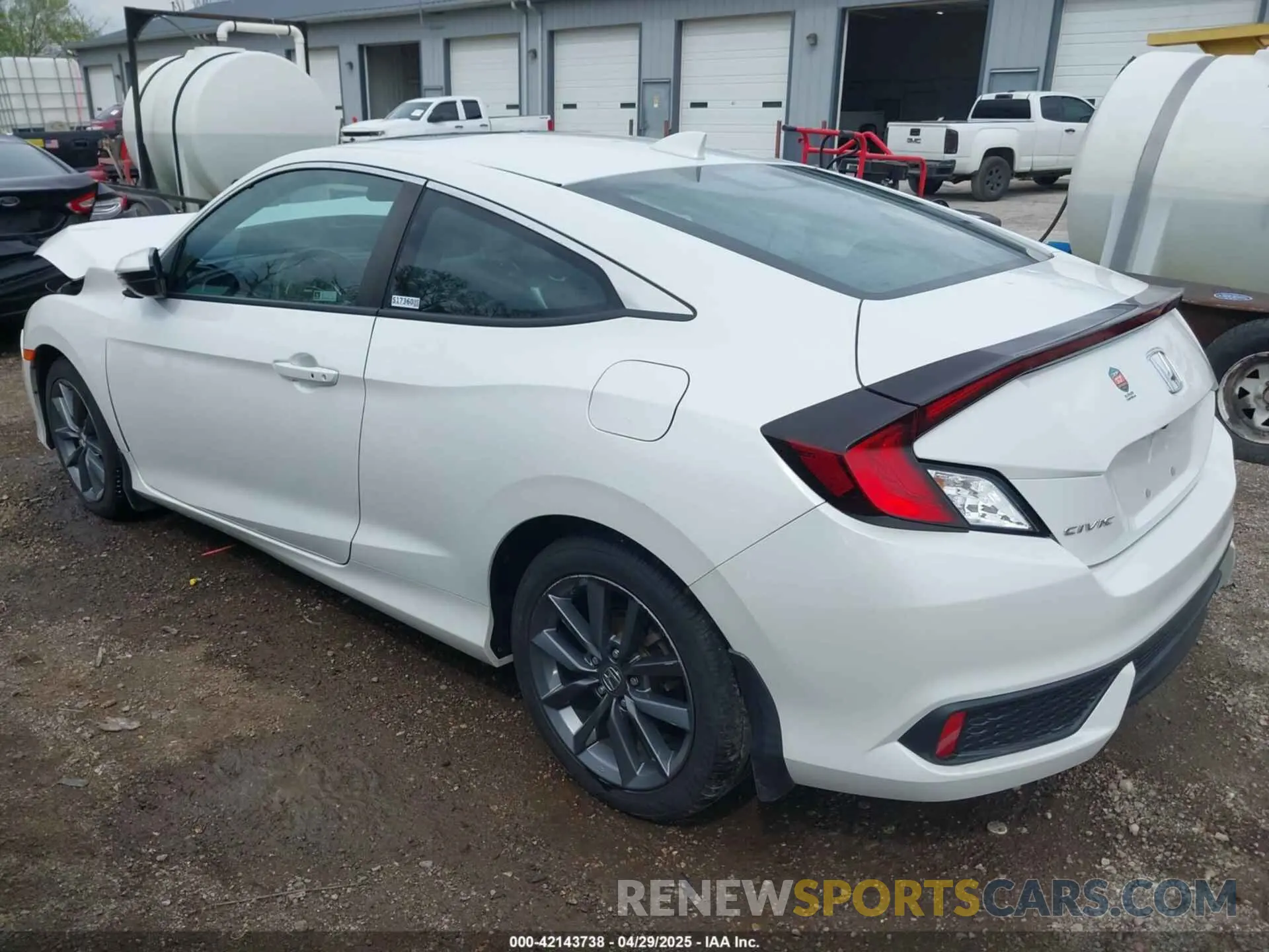3 Фотография поврежденного автомобиля 2HGFC3B37LH351631 HONDA CIVIC 2020