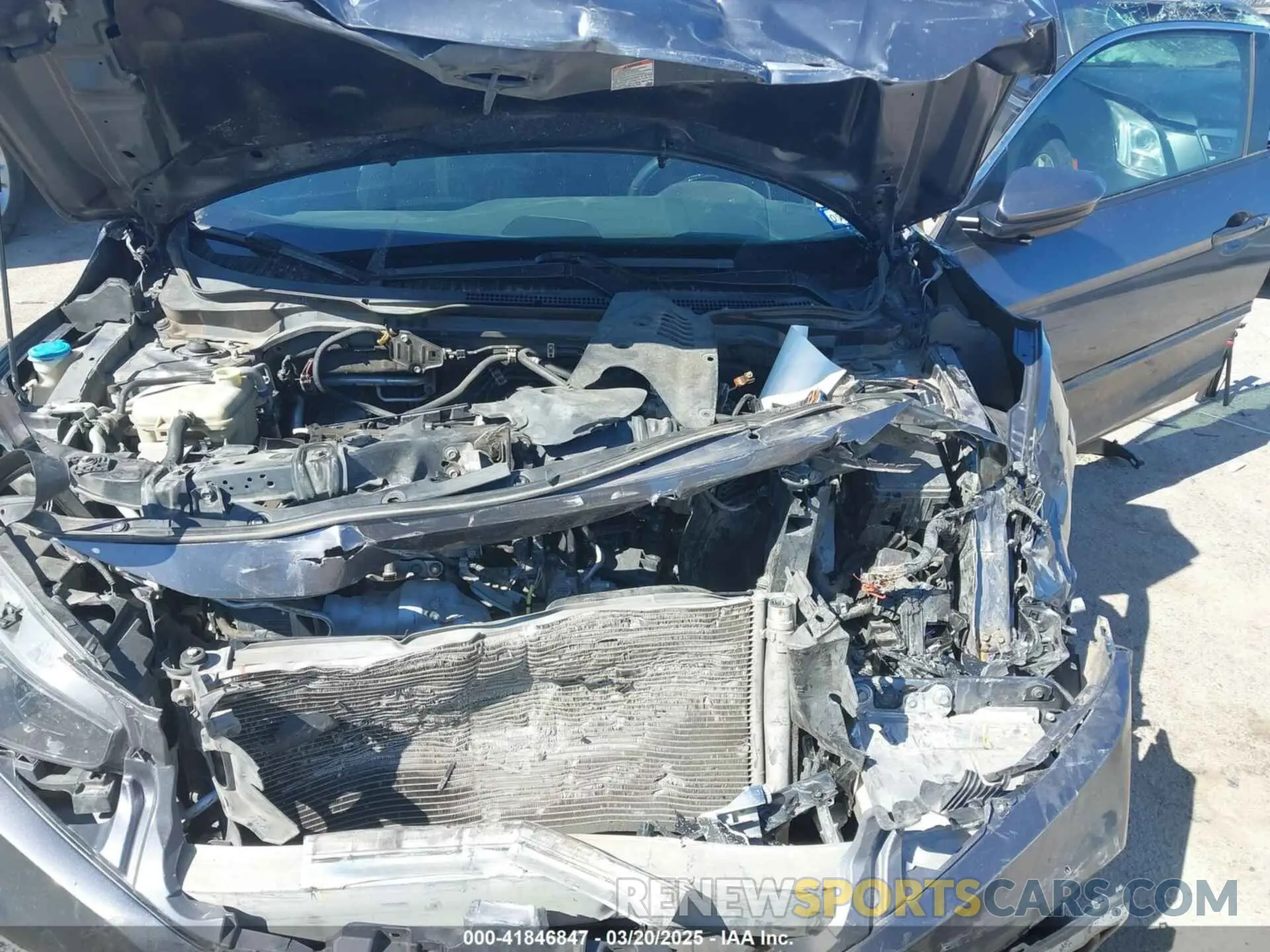 10 Фотография поврежденного автомобиля 2HGFC3B37LH351824 HONDA CIVIC 2020