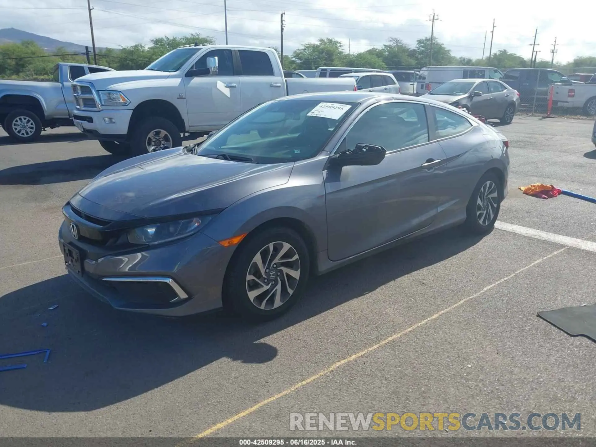 2 Photograph of a damaged car 2HGFC4B65LH301178 HONDA CIVIC 2020